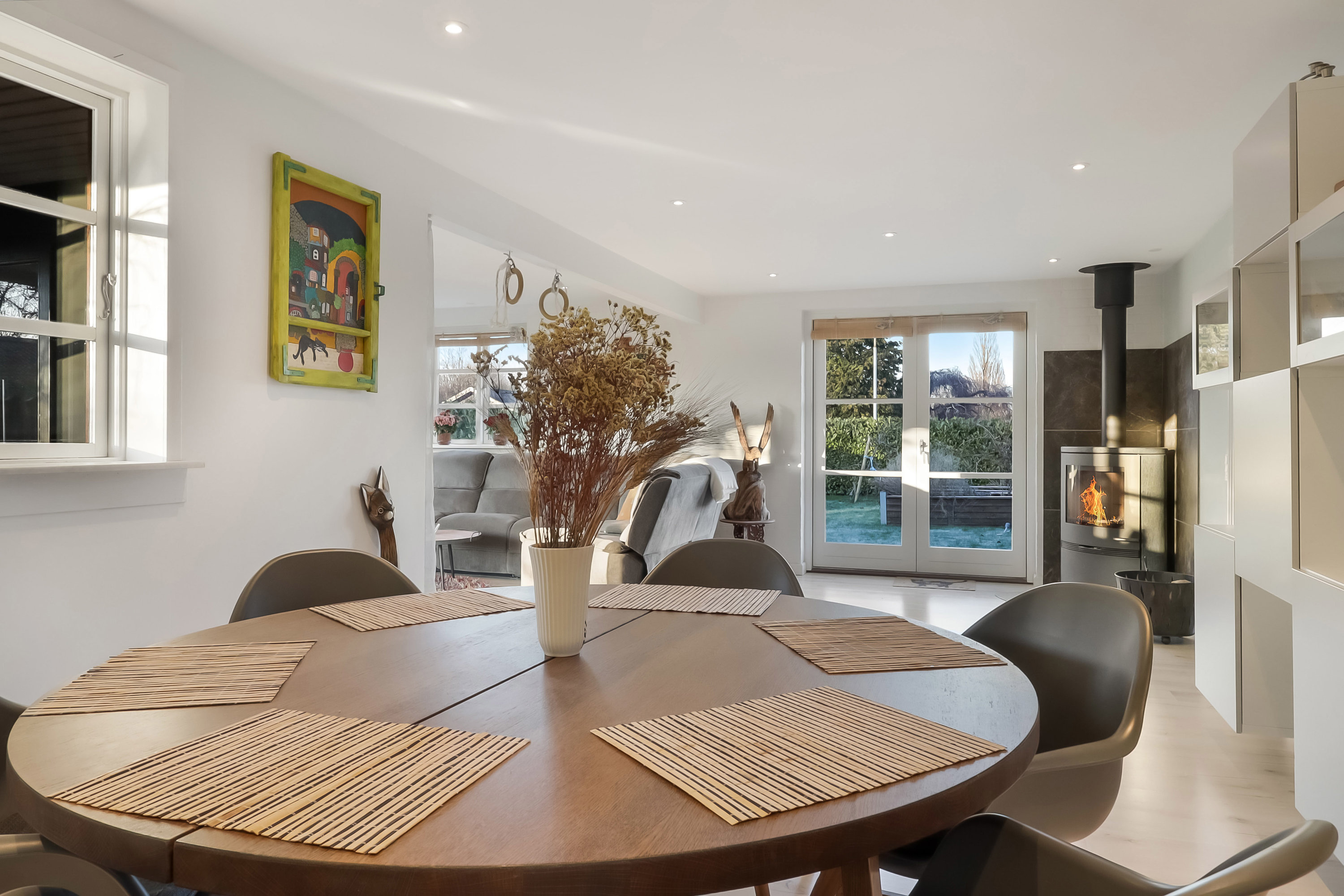 Fremhævet stue billede i fuldskærmstilstand. Billede af Leragervej 19, 5856 Ryslinge