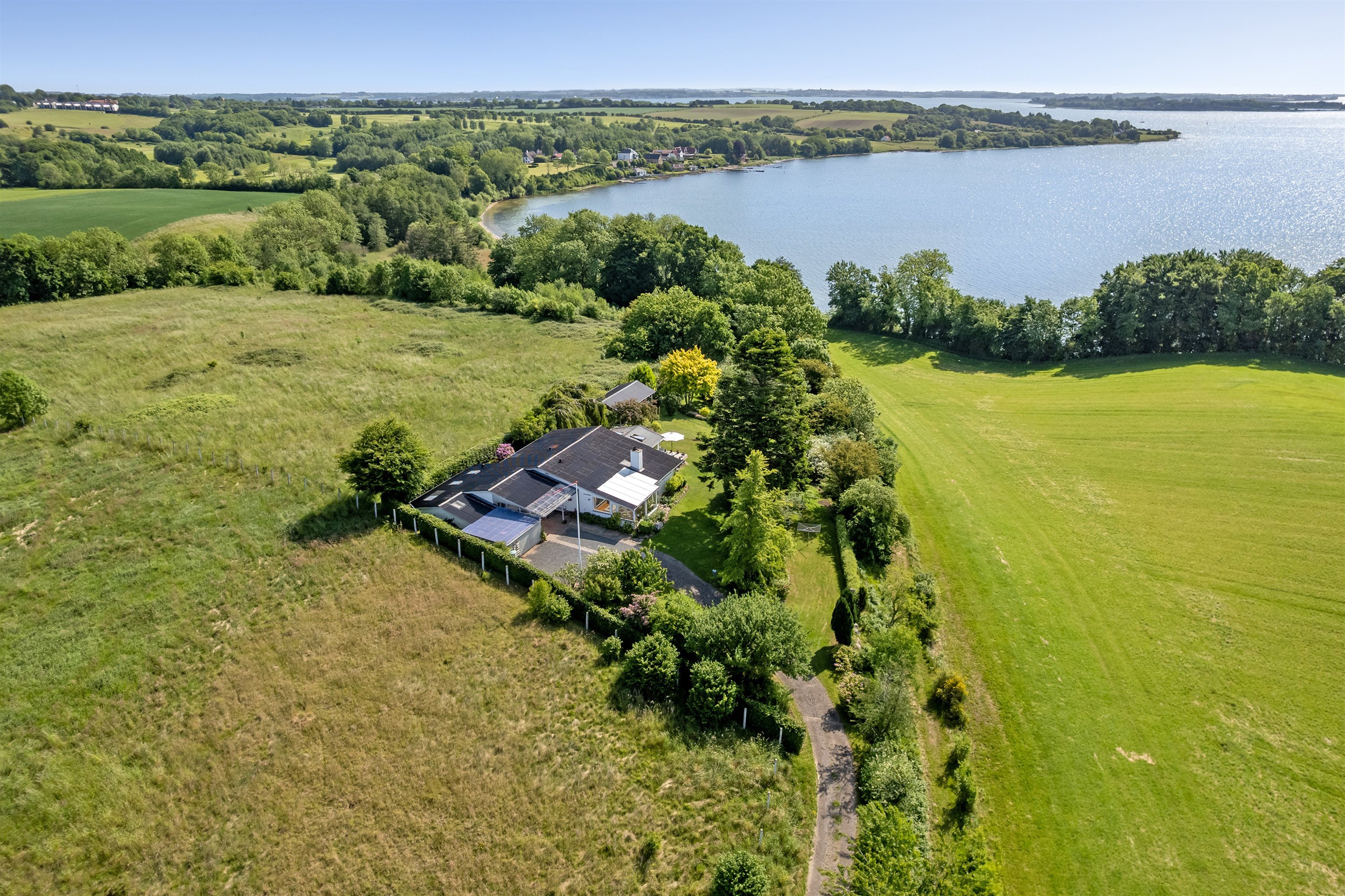 Fremhævet ejendom billede i fuldskærmstilstand. Billede af Fjordvejen 162, Bækken, 6300 Gråsten