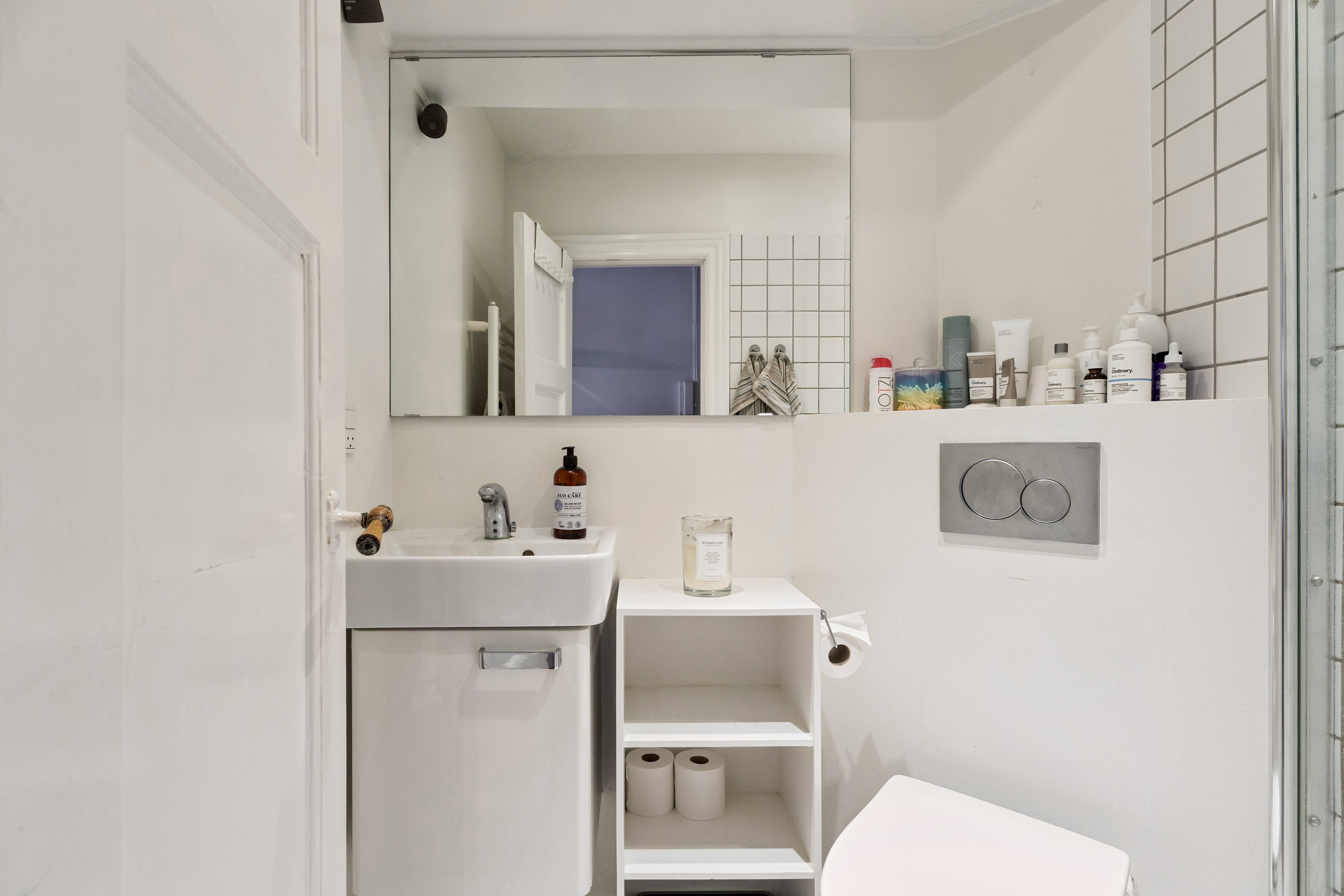 Fremhævet badeværelse billede i fuldskærmstilstand. Billede af Olfert Fischers Gade 4, st.. Th.., 1311 København K