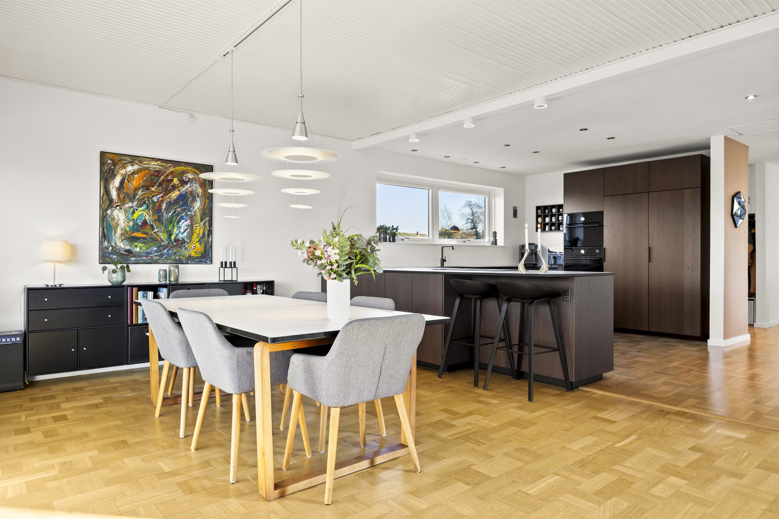 Fremhævet spisestue billede i fuldskærmstilstand. Billede af Havretoften 25, 4200 Slagelse