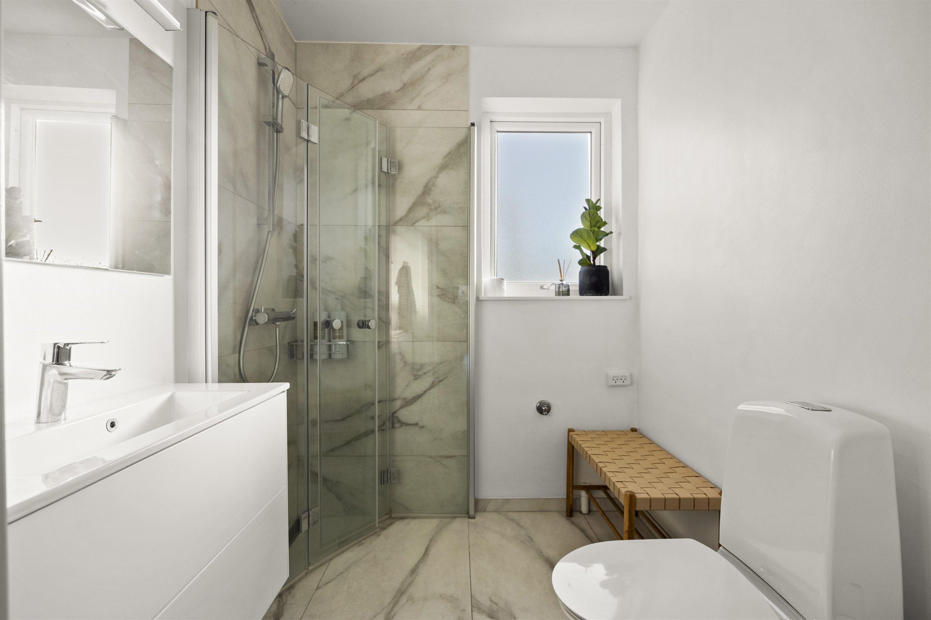 Fremhævet bad billede i fuldskærmstilstand. Billede af Havretoften 25, 4200 Slagelse