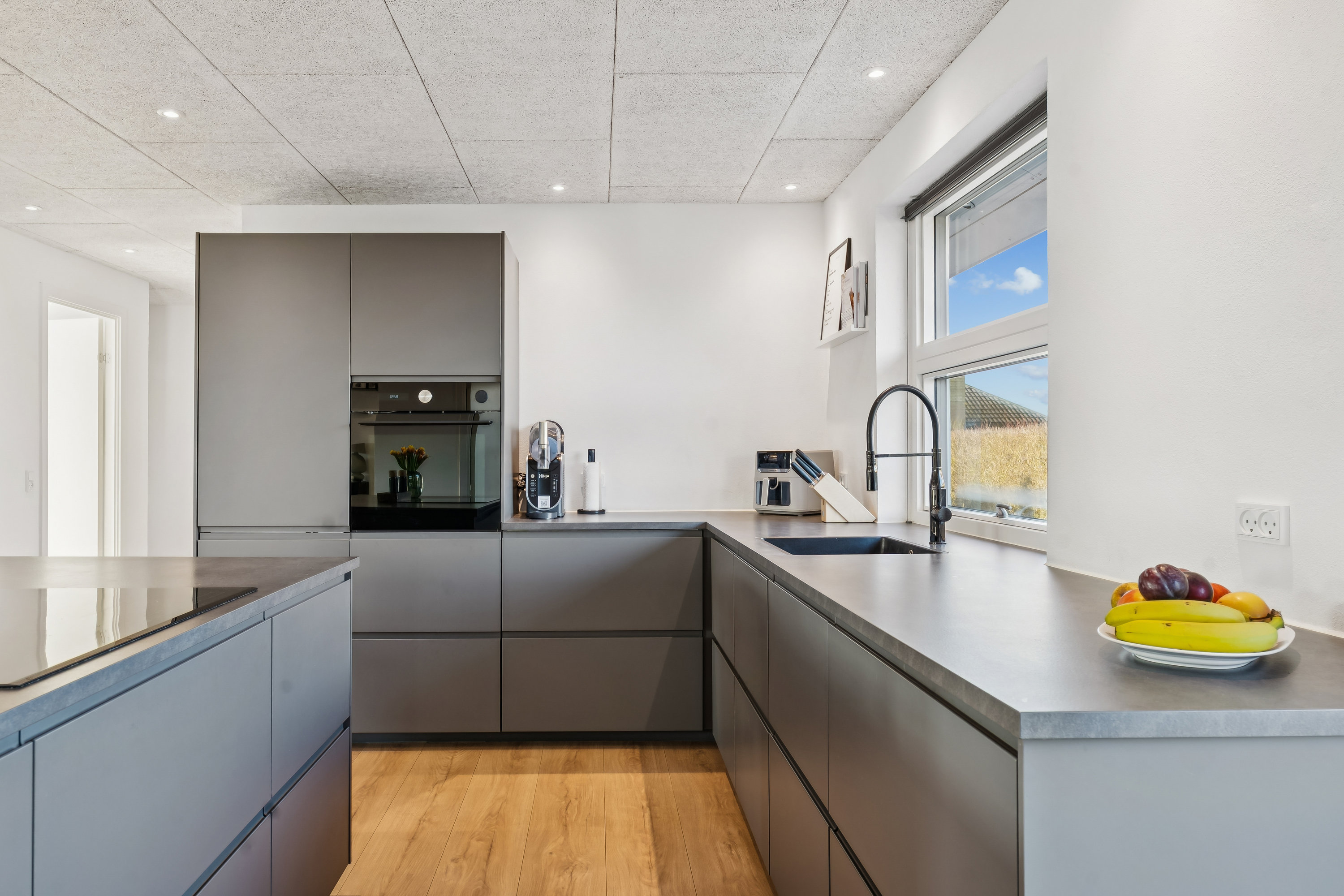 Fremhævet køkken billede i fuldskærmstilstand. Billede af Kingos Alle 35, 8723 Løsning