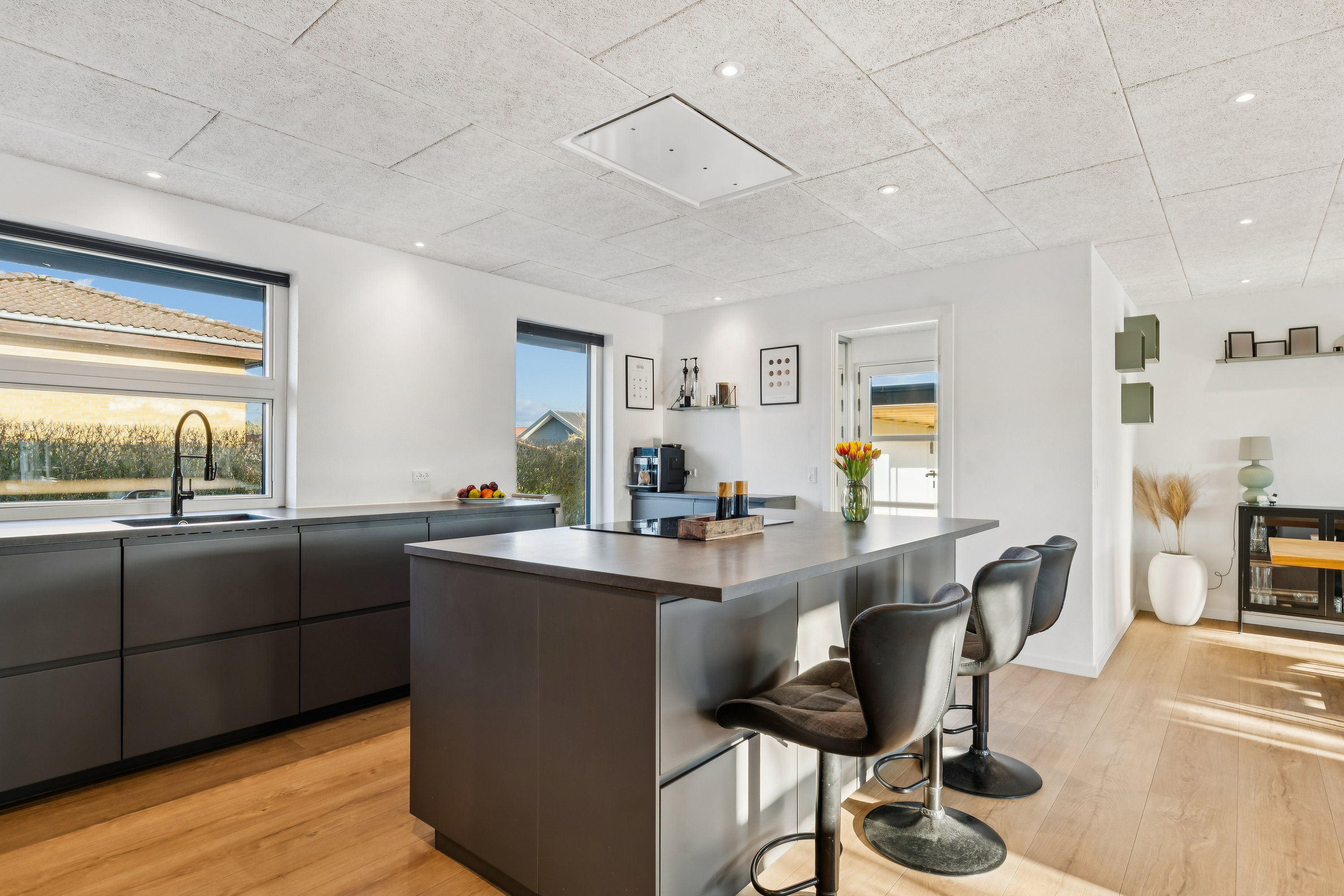 Fremhævet køkken billede i fuldskærmstilstand. Billede af Kingos Alle 35, 8723 Løsning