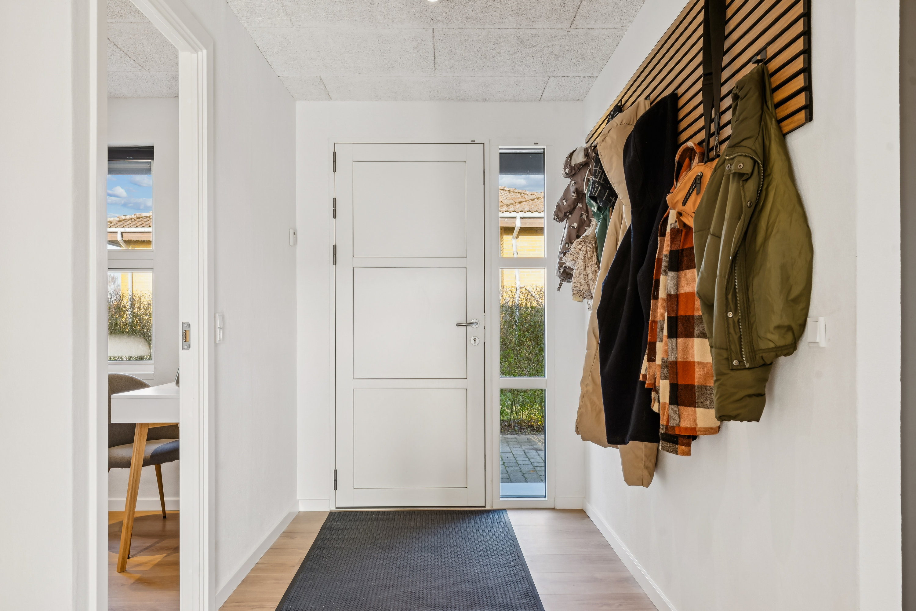 Fremhævet entré billede i fuldskærmstilstand. Billede af Kingos Alle 35, 8723 Løsning