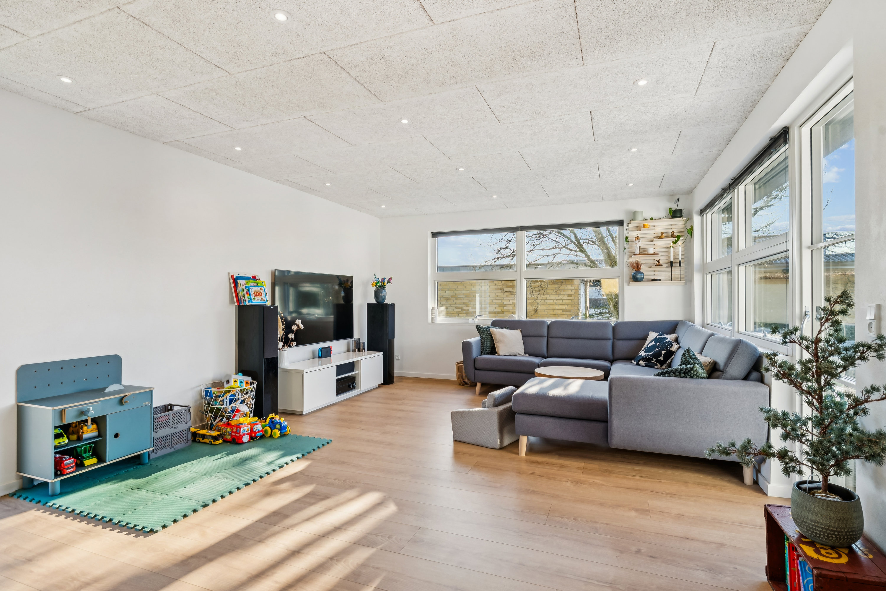 Fremhævet stue billede i fuldskærmstilstand. Billede af Kingos Alle 35, 8723 Løsning