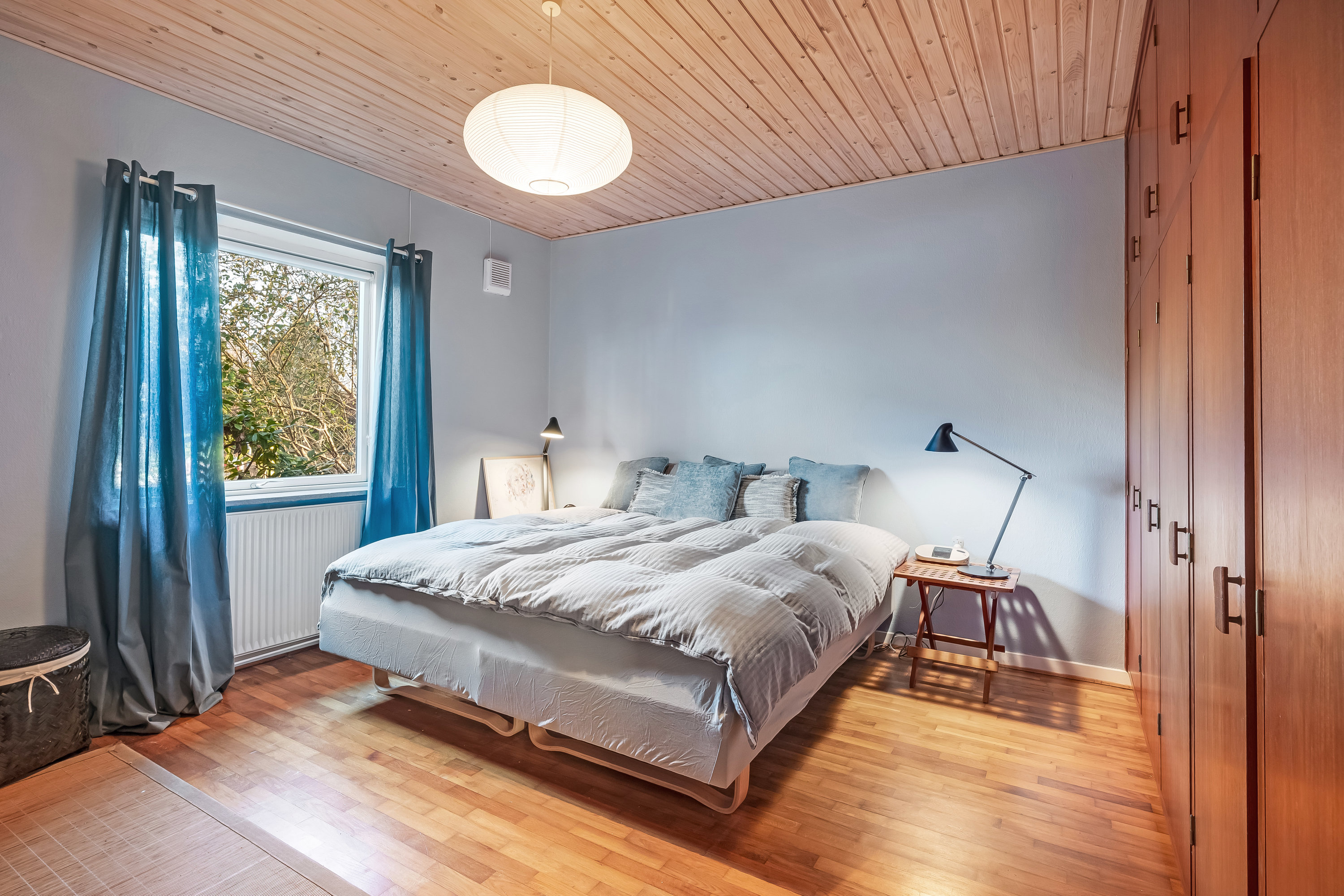 Fremhævet soveværelse billede i fuldskærmstilstand. Billede af Snerlevej 9, 7500 Holstebro