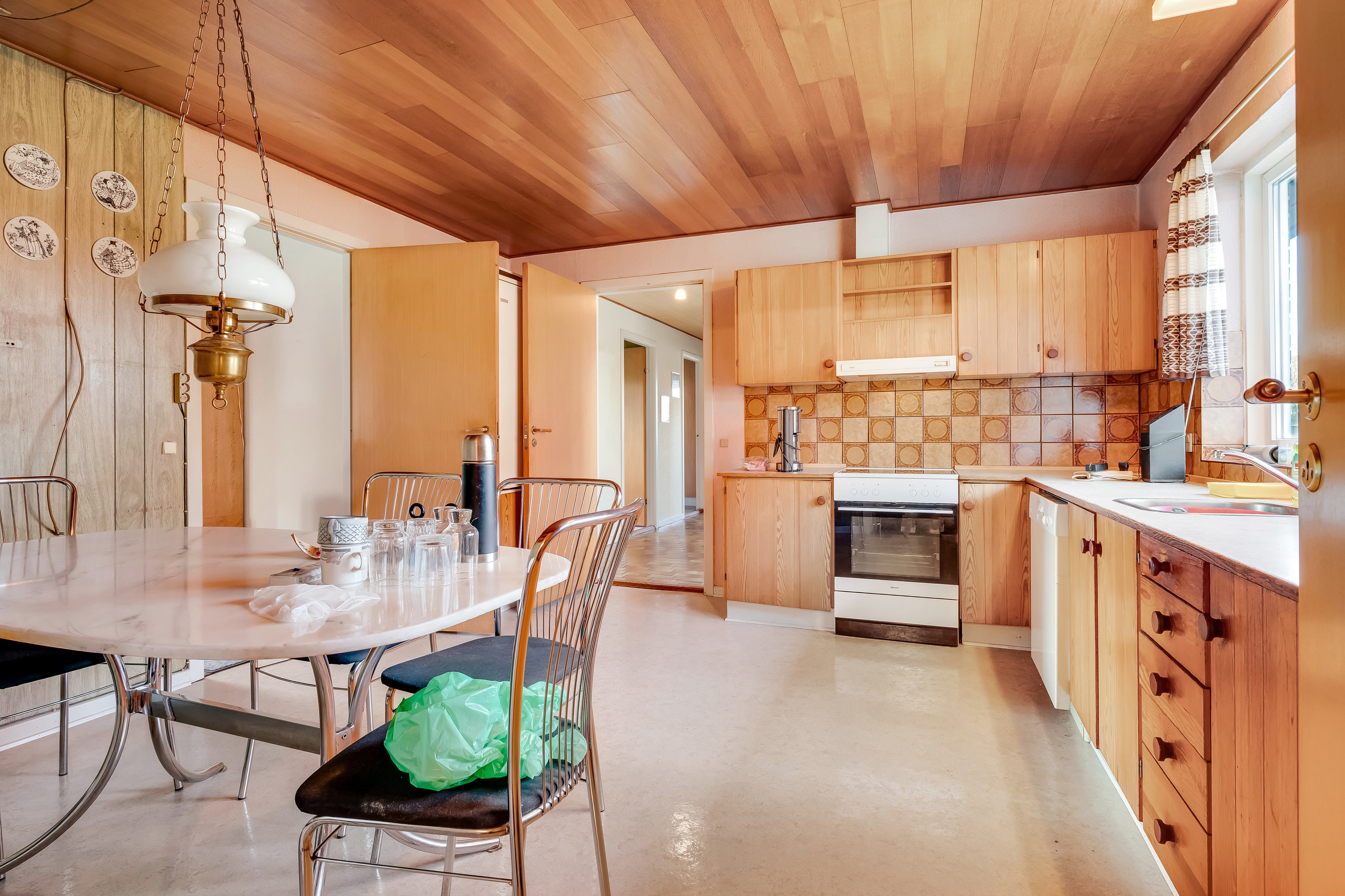 Fremhævet køkken billede i fuldskærmstilstand. Billede af Klostervej 95, Kloster, 6950 Ringkøbing