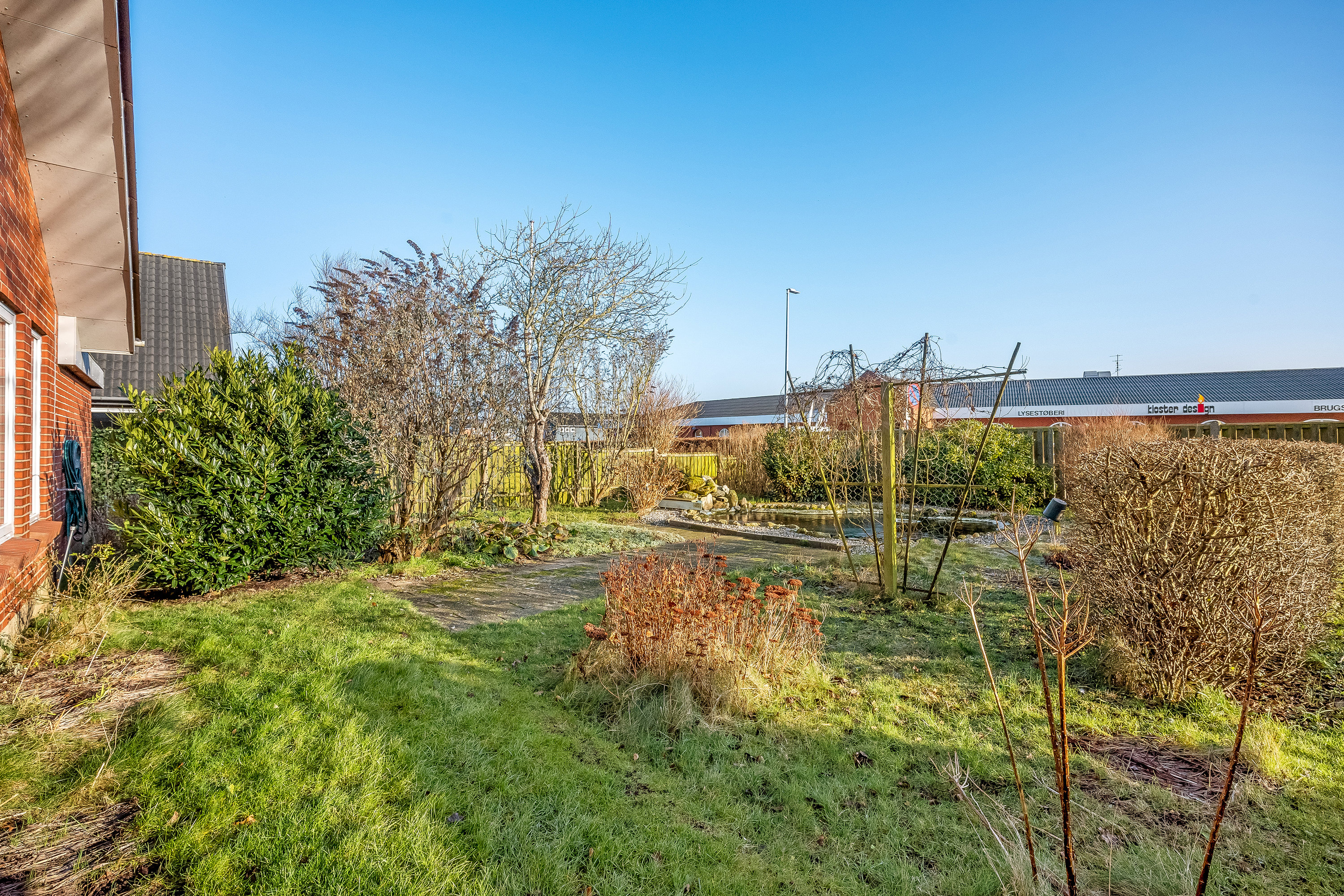 Fremhævet have billede i fuldskærmstilstand. Billede af Klostervej 95, Kloster, 6950 Ringkøbing