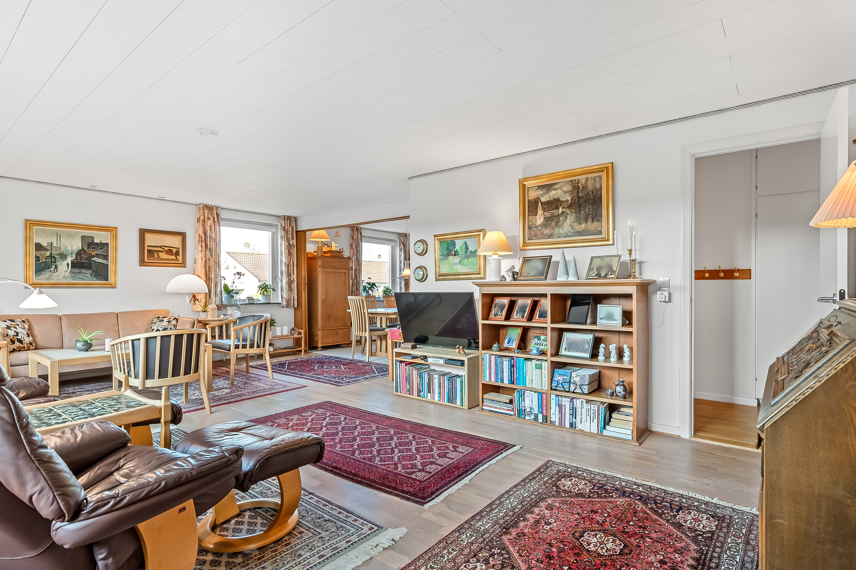 Fremhævet stue billede i fuldskærmstilstand. Billede af Engtoften 18, Erritsø, 7000 Fredericia