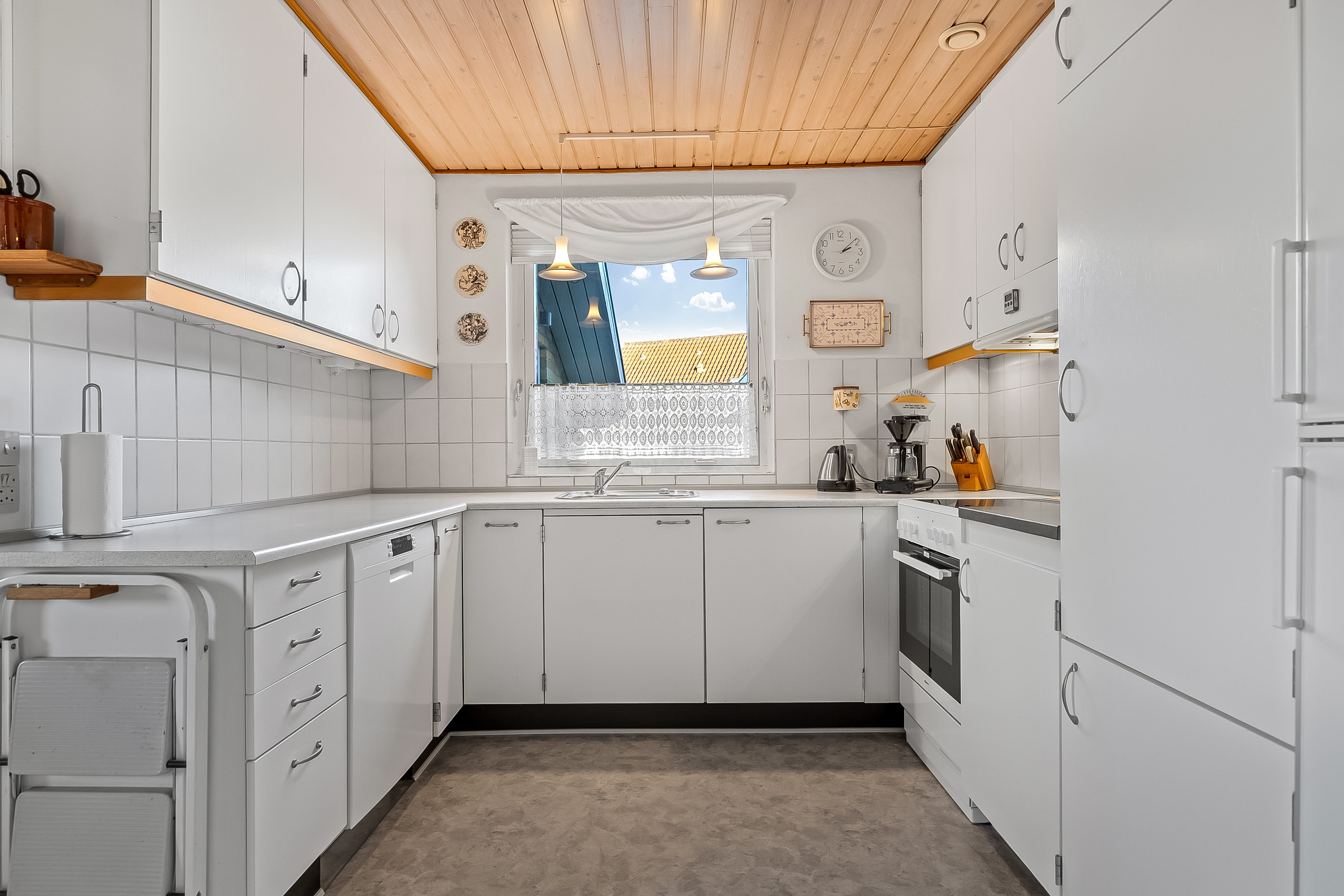 Fremhævet køkken billede i fuldskærmstilstand. Billede af Engtoften 18, Erritsø, 7000 Fredericia