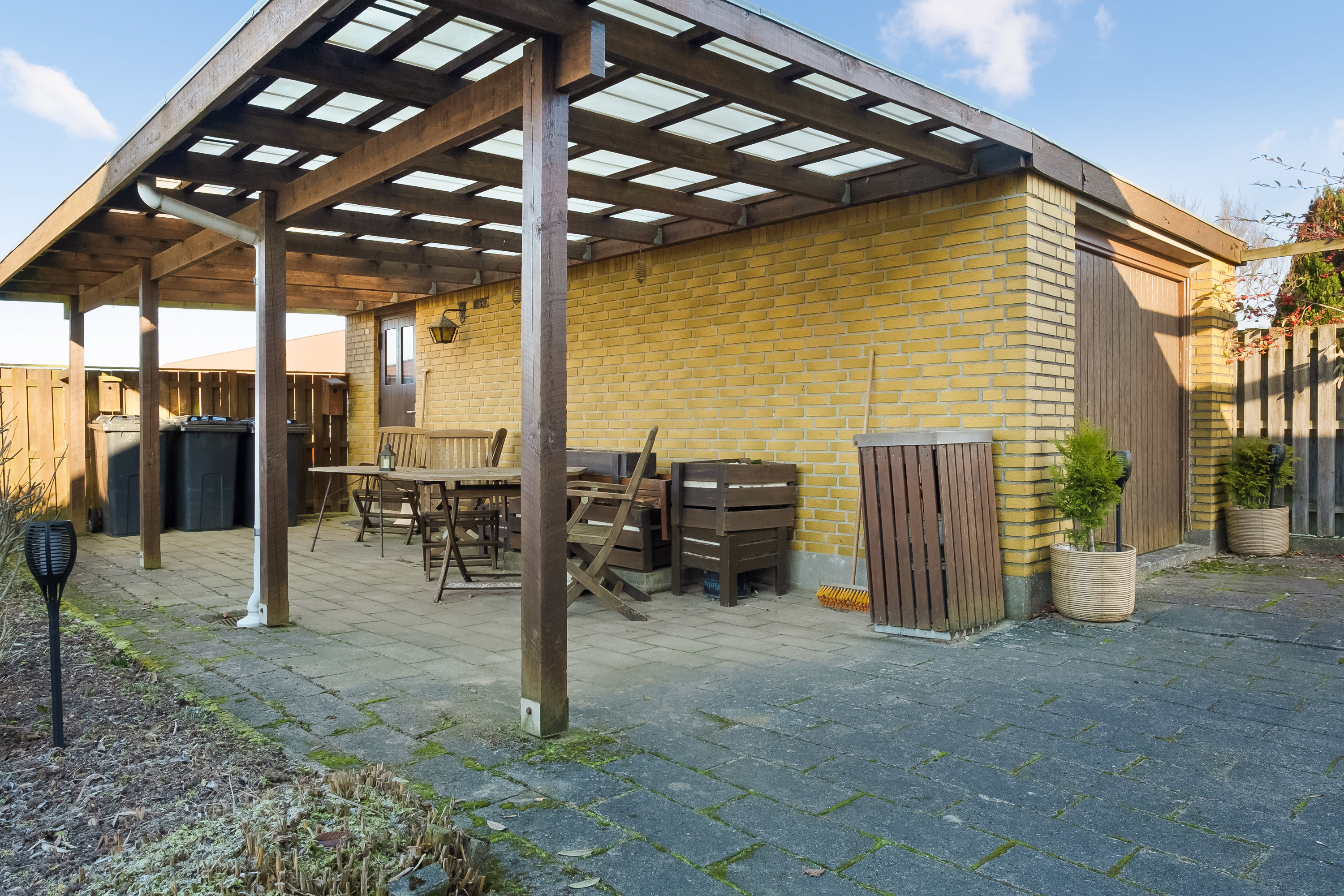 Fremhævet overdækket terrasse billede i fuldskærmstilstand. Billede af Dragebakken 551, Sanderum, 5250 Odense SV