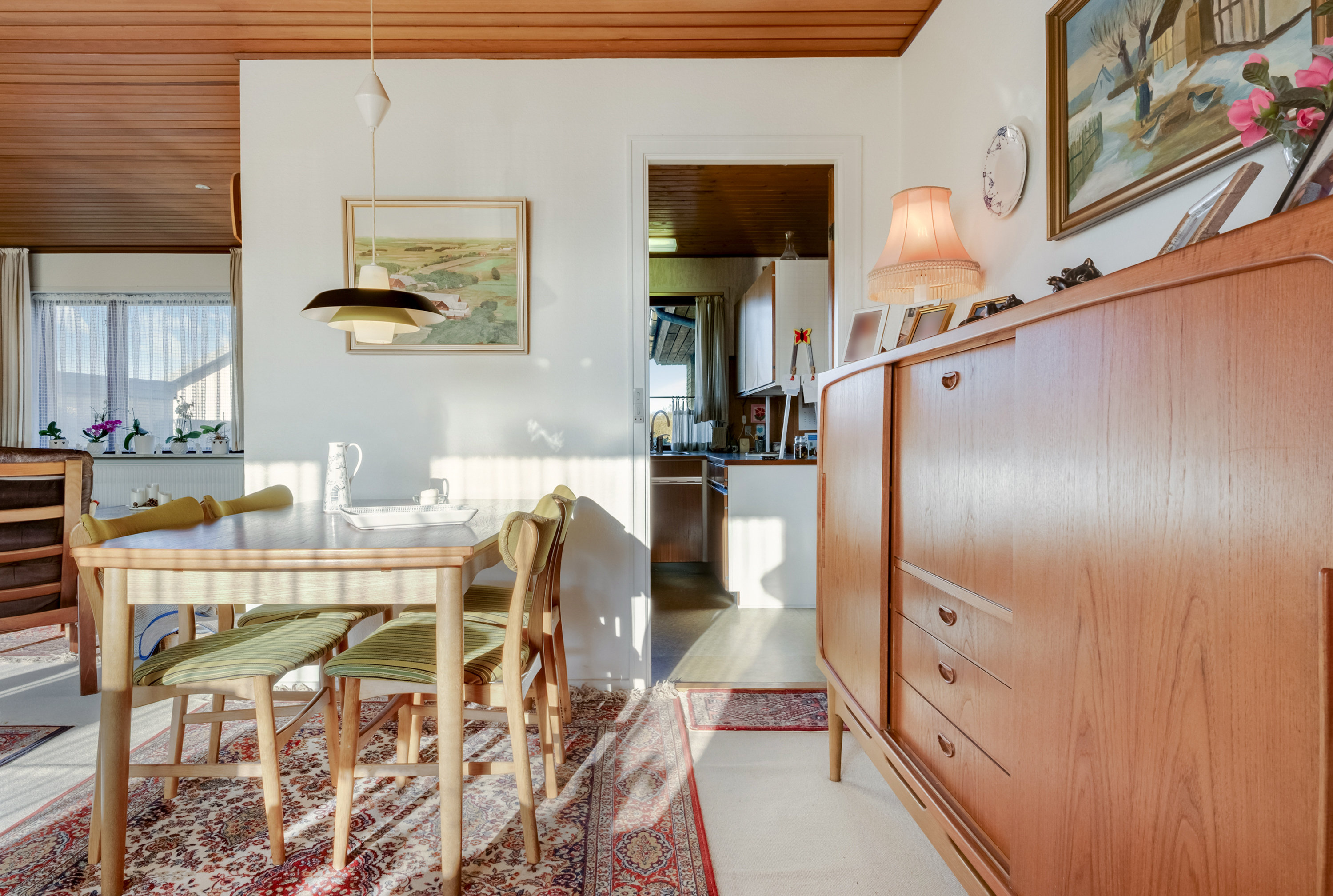 Fremhævet stue billede i fuldskærmstilstand. Billede af Dragebakken 551, Sanderum, 5250 Odense SV