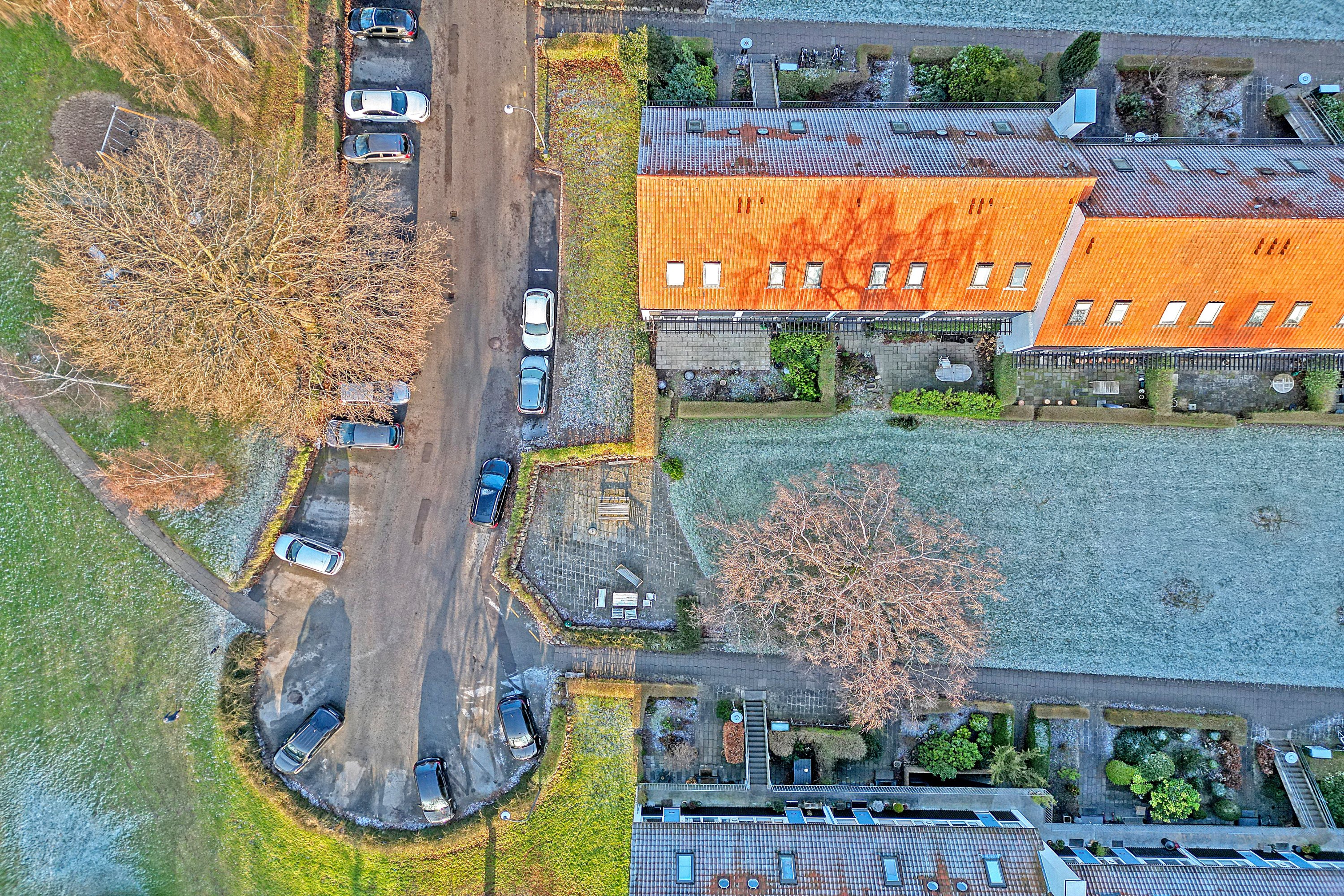 Fremhævet luftfoto billede i fuldskærmstilstand. Billede af Søllerød Park 16, st.. 1., Søllerød, 2840 Holte