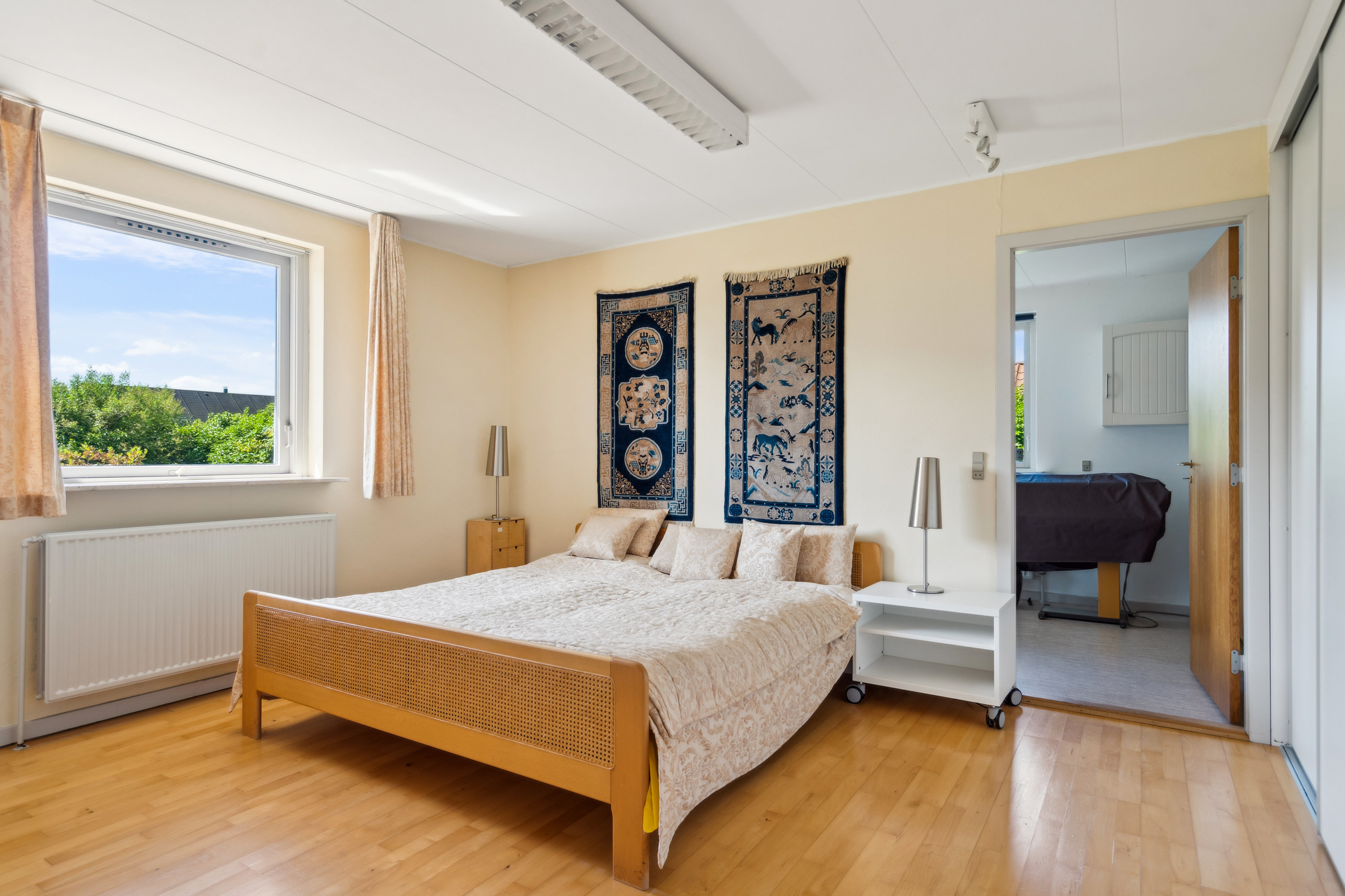 Fremhævet soveværelse billede i fuldskærmstilstand. Billede af Jens Kalstrups Vej 9, Hasseris, 9000 Aalborg