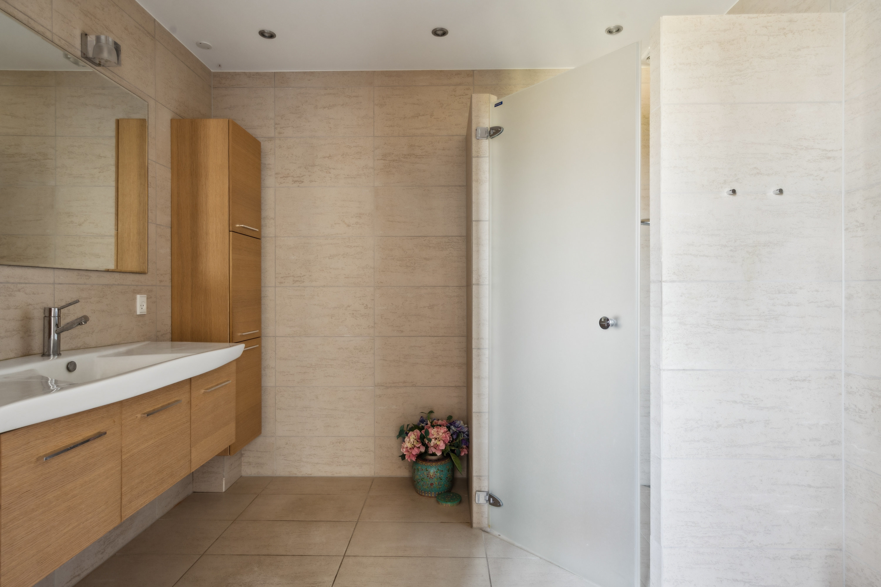 Fremhævet badeværelse billede i fuldskærmstilstand. Billede af Jens Kalstrups Vej 9, Hasseris, 9000 Aalborg