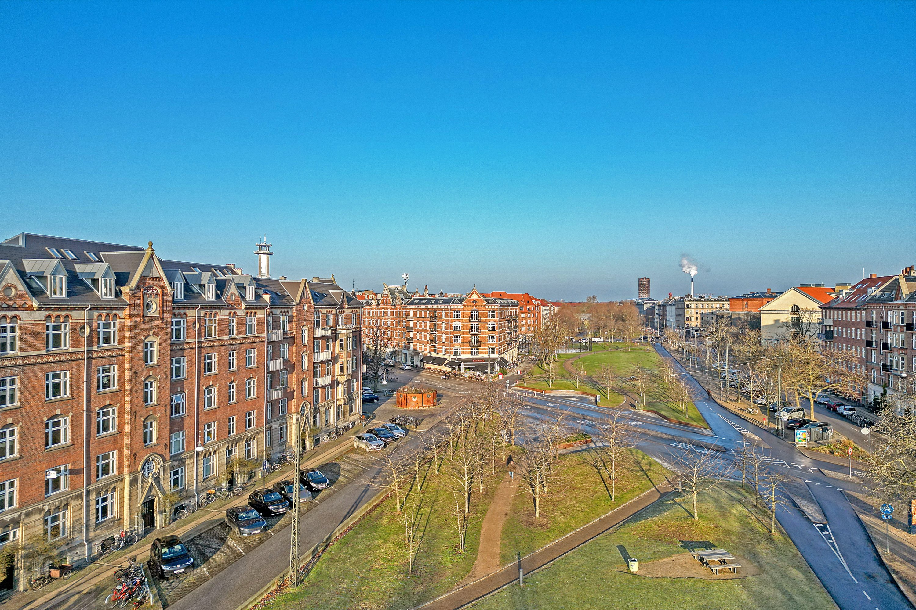 Fremhævet luftfoto billede i fuldskærmstilstand. Billede af Laurids Skaus Gade 7, 1. th., 2200 København N
