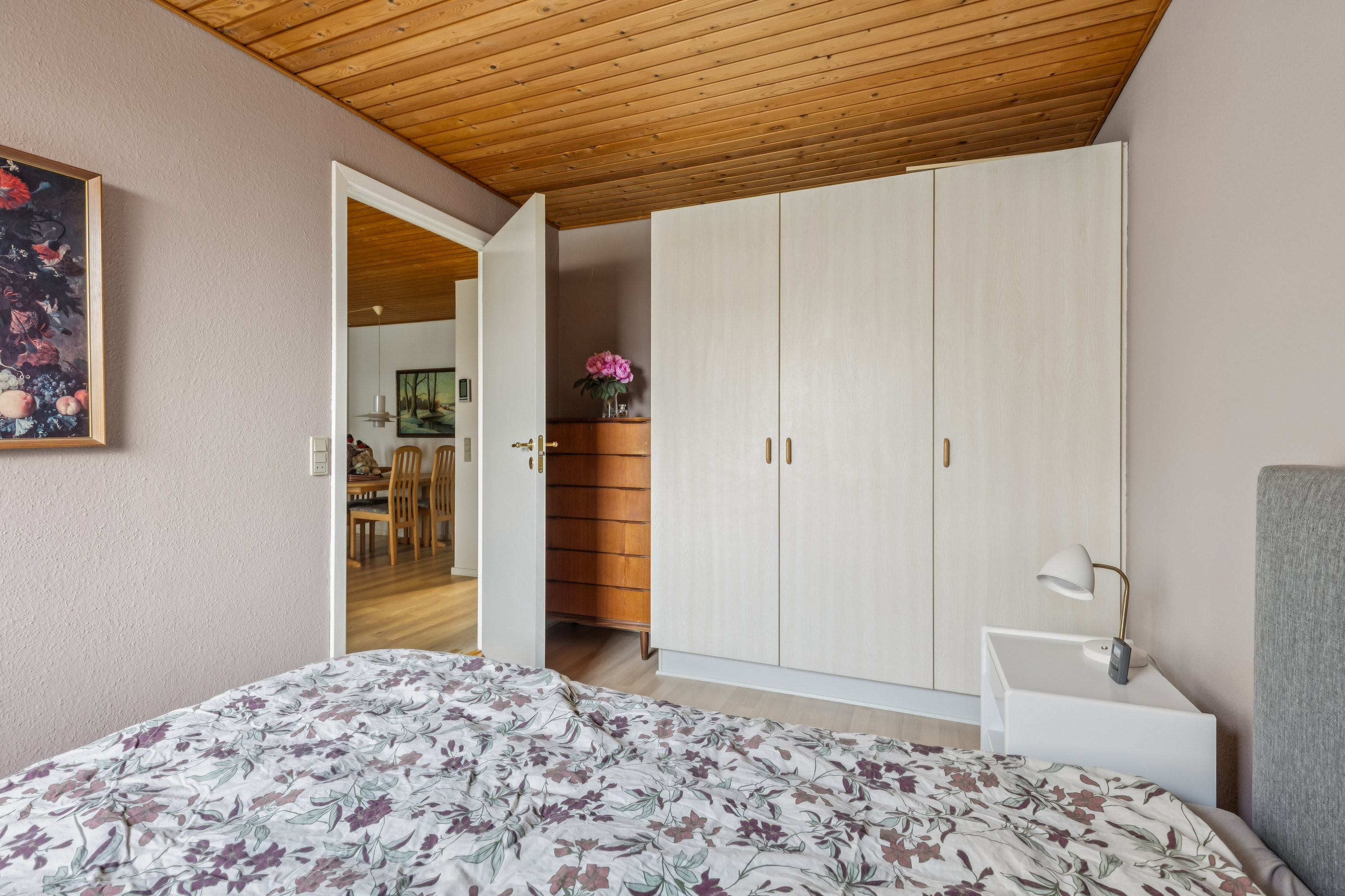 Fremhævet værelse billede i fuldskærmstilstand. Billede af Anderuplunden 24, Anderup, 5270 Odense N