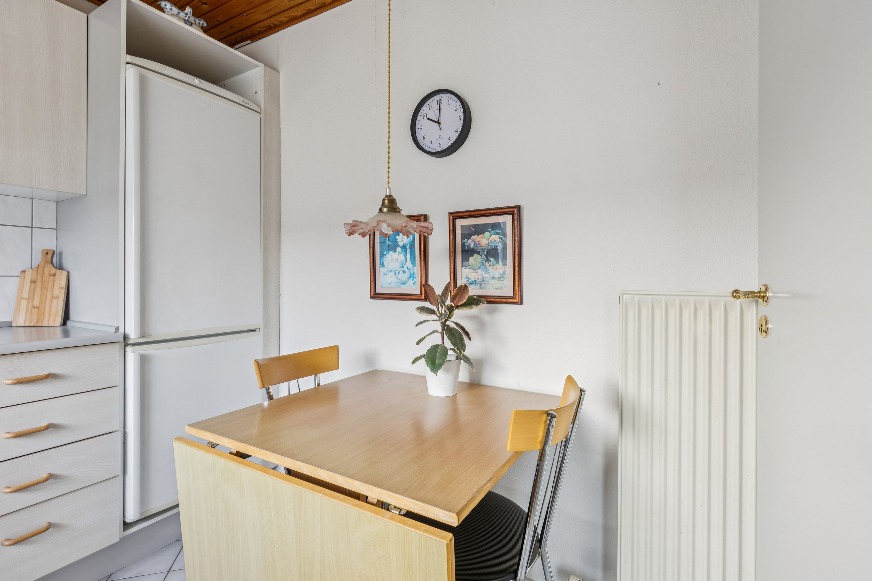 Fremhævet værelse billede i fuldskærmstilstand. Billede af Anderuplunden 24, Anderup, 5270 Odense N