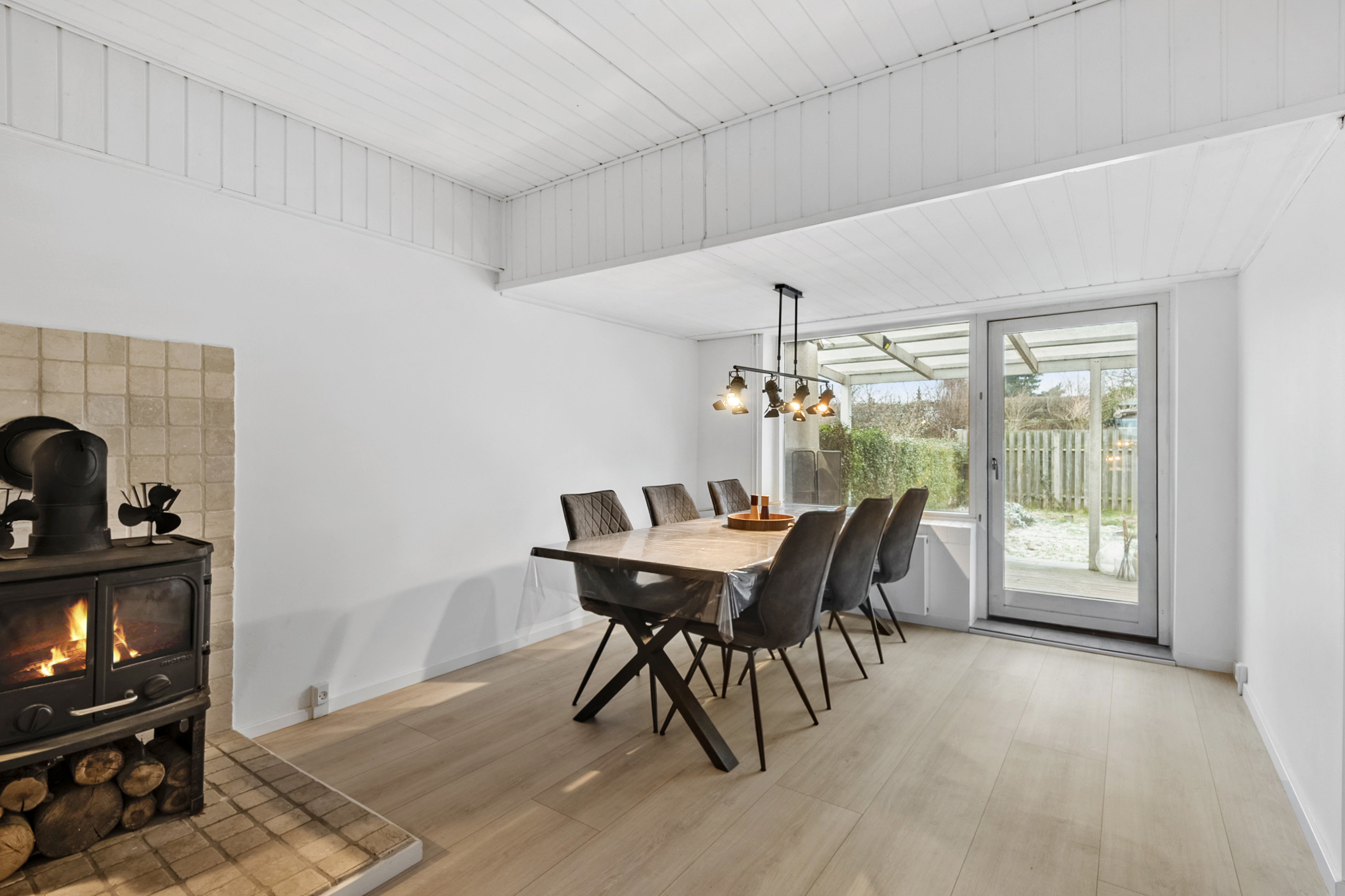 Fremhævet spisekøkken billede i fuldskærmstilstand. Billede af Havstokken 2, 4600 Køge