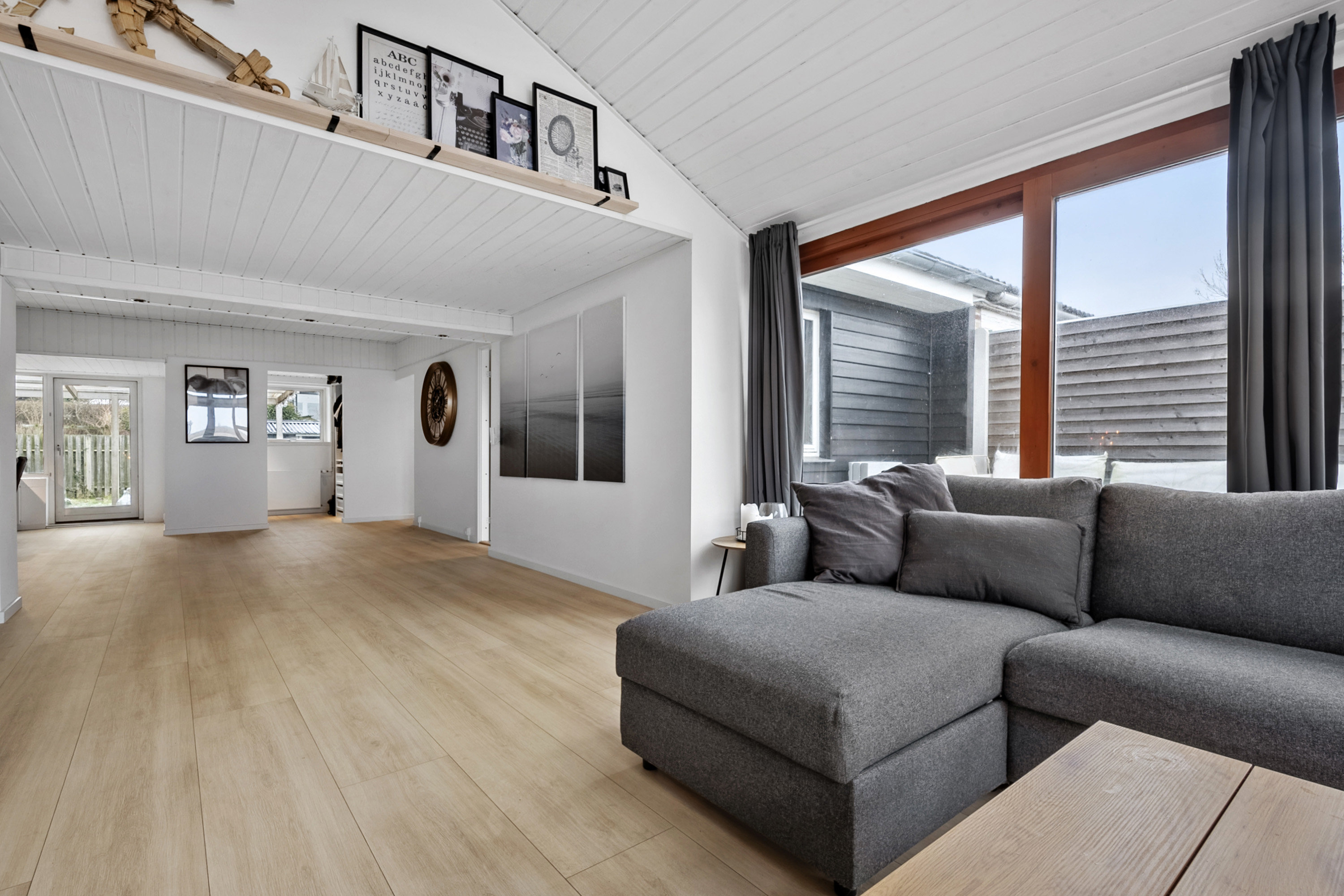 Fremhævet stue billede i fuldskærmstilstand. Billede af Havstokken 2, 4600 Køge