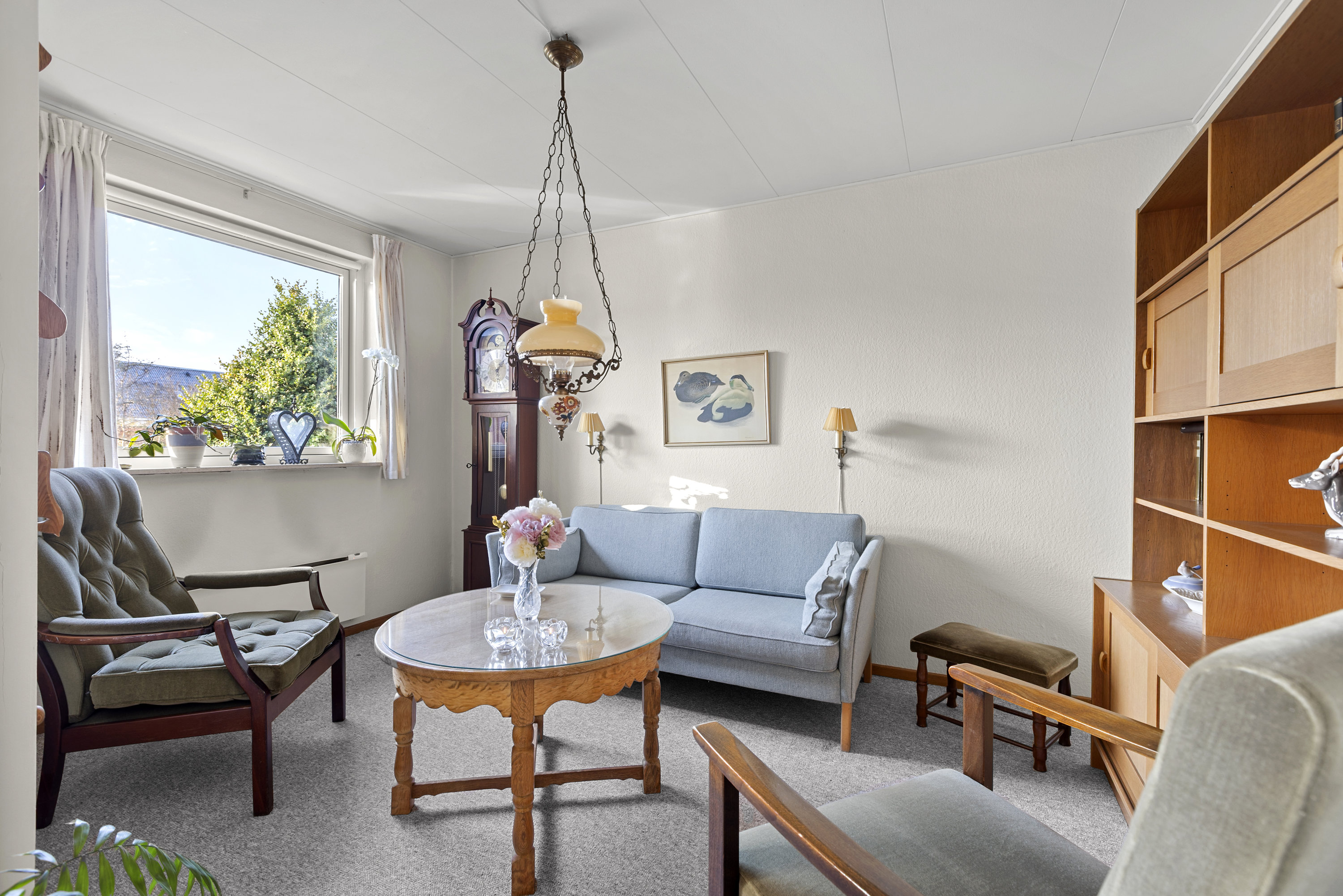 Fremhævet stue billede i fuldskærmstilstand. Billede af Højmarken 53, Gevninge, 4000 Roskilde