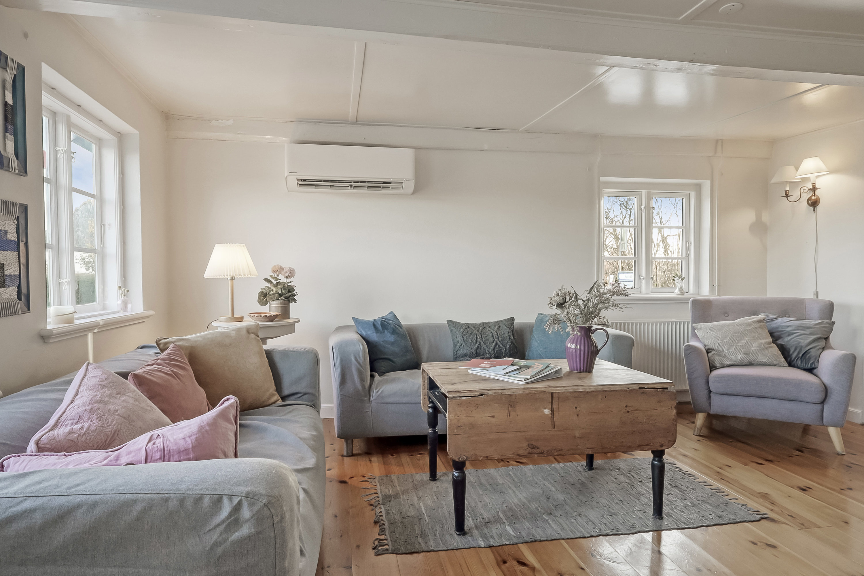 Fremhævet stue billede i fuldskærmstilstand. Billede af Trousløkkevej 1, 5960 Marstal