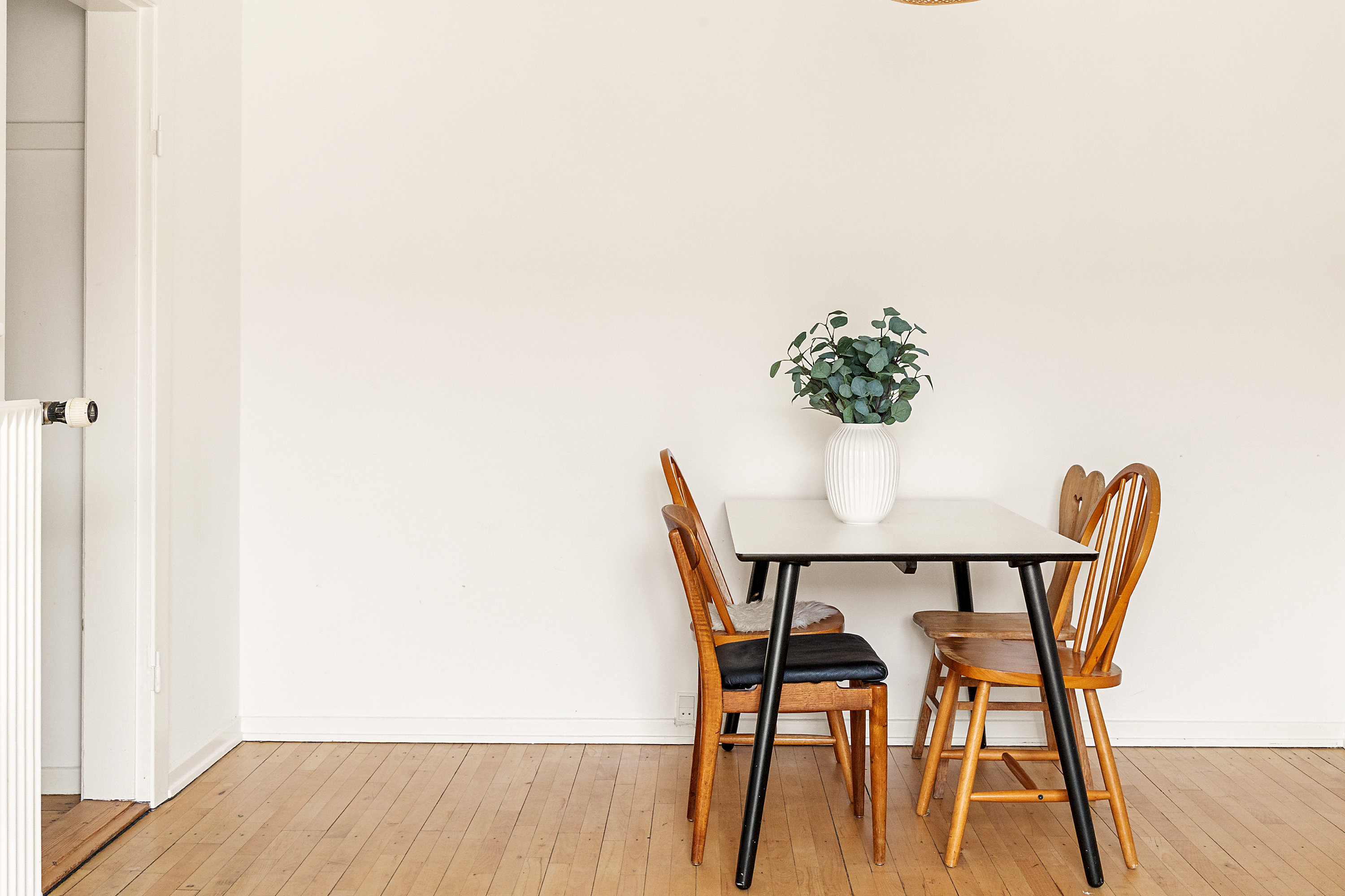 Fremhævet stue billede i fuldskærmstilstand. Billede af Tartinisvej 32, 3. 2., 2450 København SV