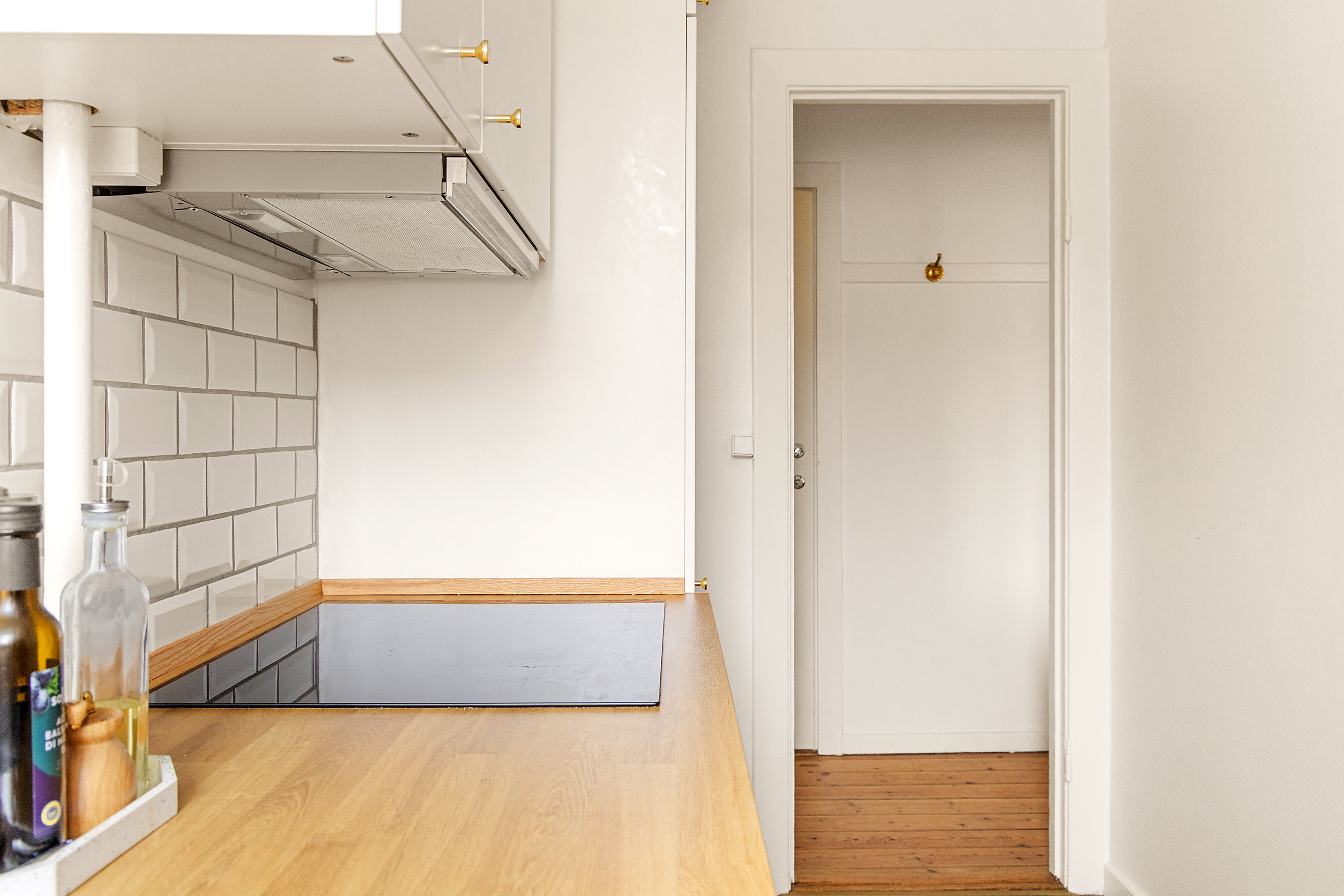 Fremhævet køkken billede i fuldskærmstilstand. Billede af Tartinisvej 32, 3. 2., 2450 København SV