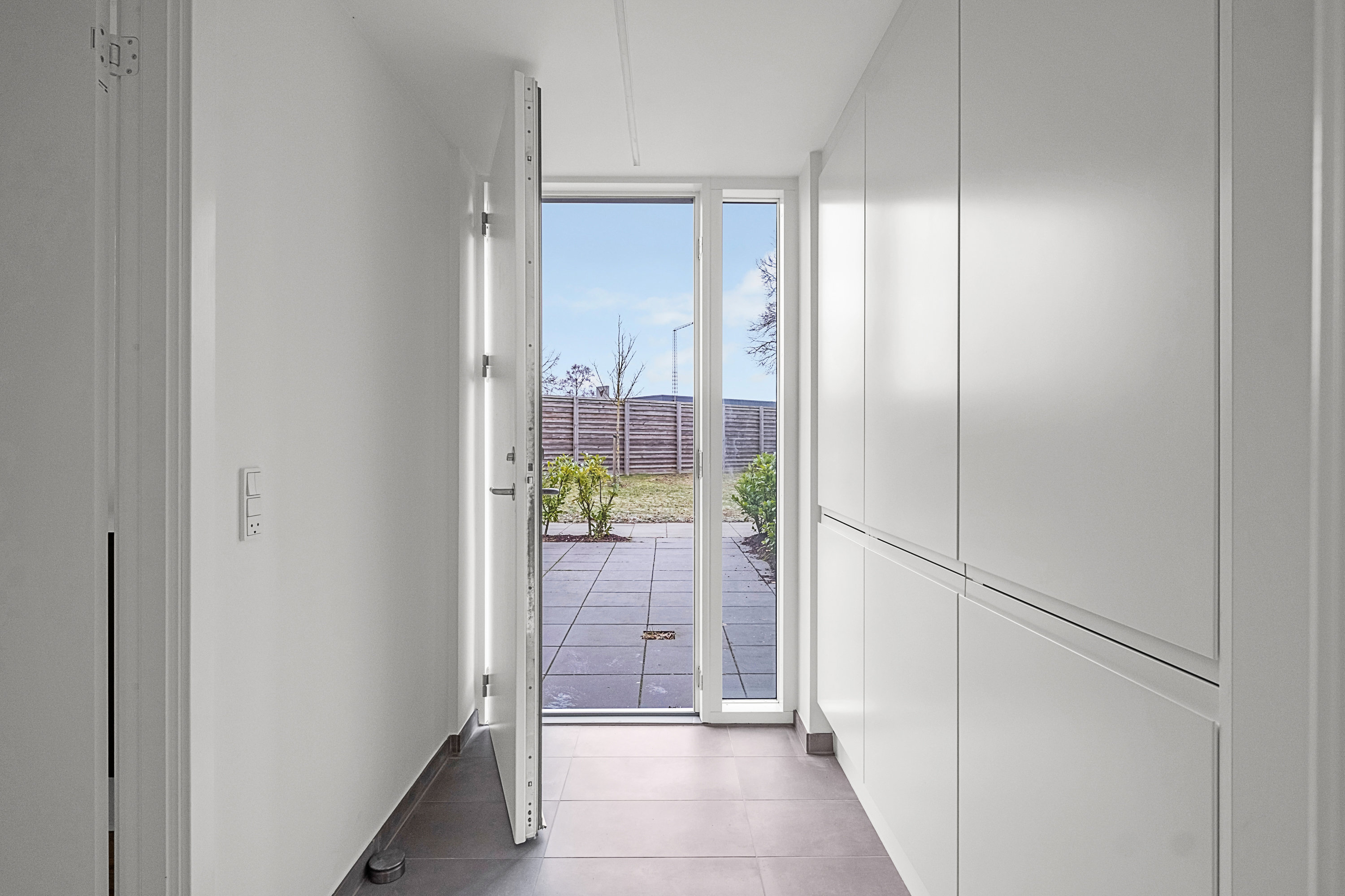 Fremhævet entré billede i fuldskærmstilstand. Billede af Brobjerg Parkvej 86f, 8250 Egå