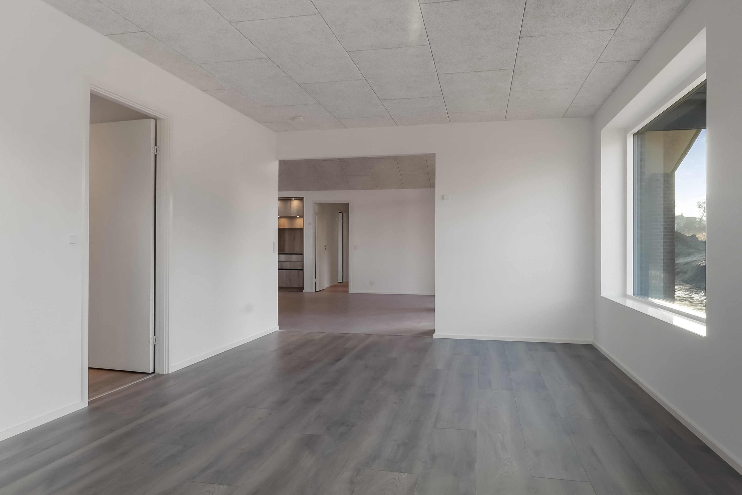 Fremhævet stue billede i fuldskærmstilstand. Billede af Grønnedal 17, Troense, 5700 Svendborg