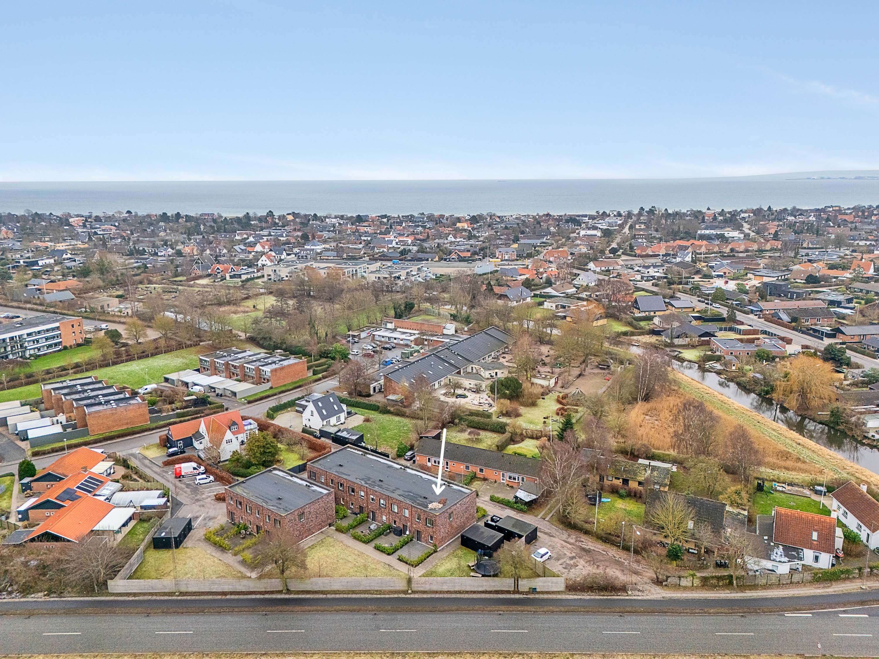 Miniaturebillede 1: luftfoto. Billede af Brobjerg Parkvej 86f, 8250 Egå