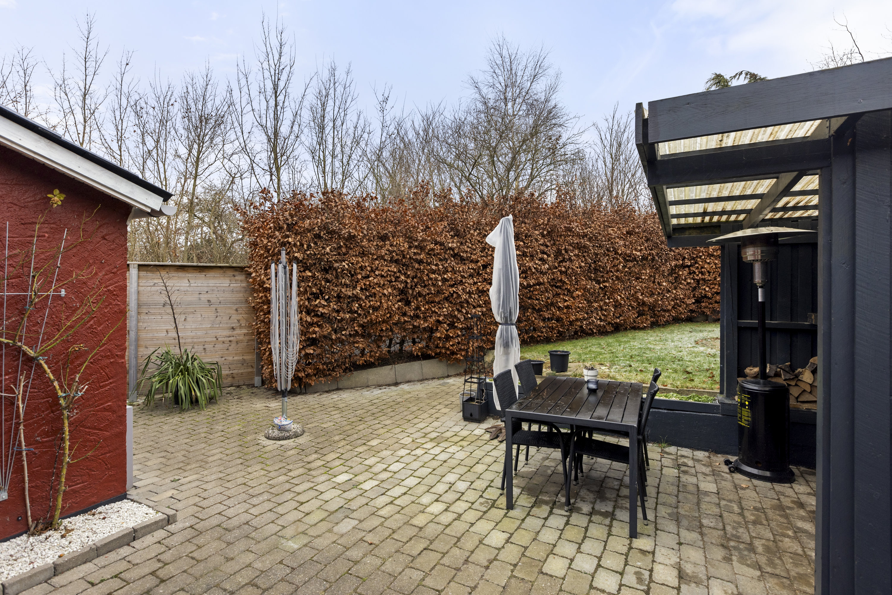 Fremhævet terrasse billede i fuldskærmstilstand. Billede af Hybenvej 7A, 4100 Ringsted