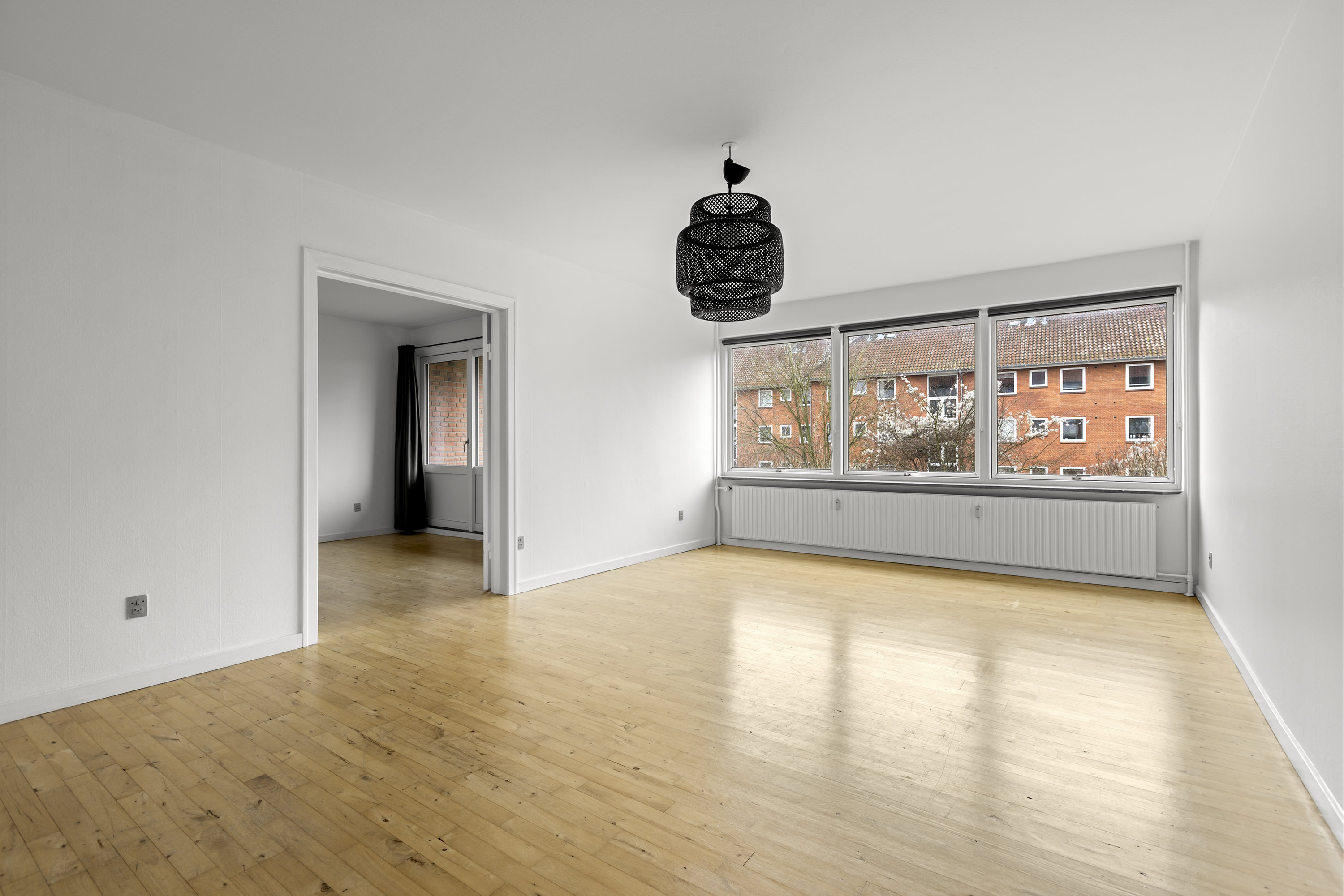 Fremhævet stue billede i fuldskærmstilstand. Billede af Vilhelm Andersensvej 10, st.. th., 4100 Ringsted