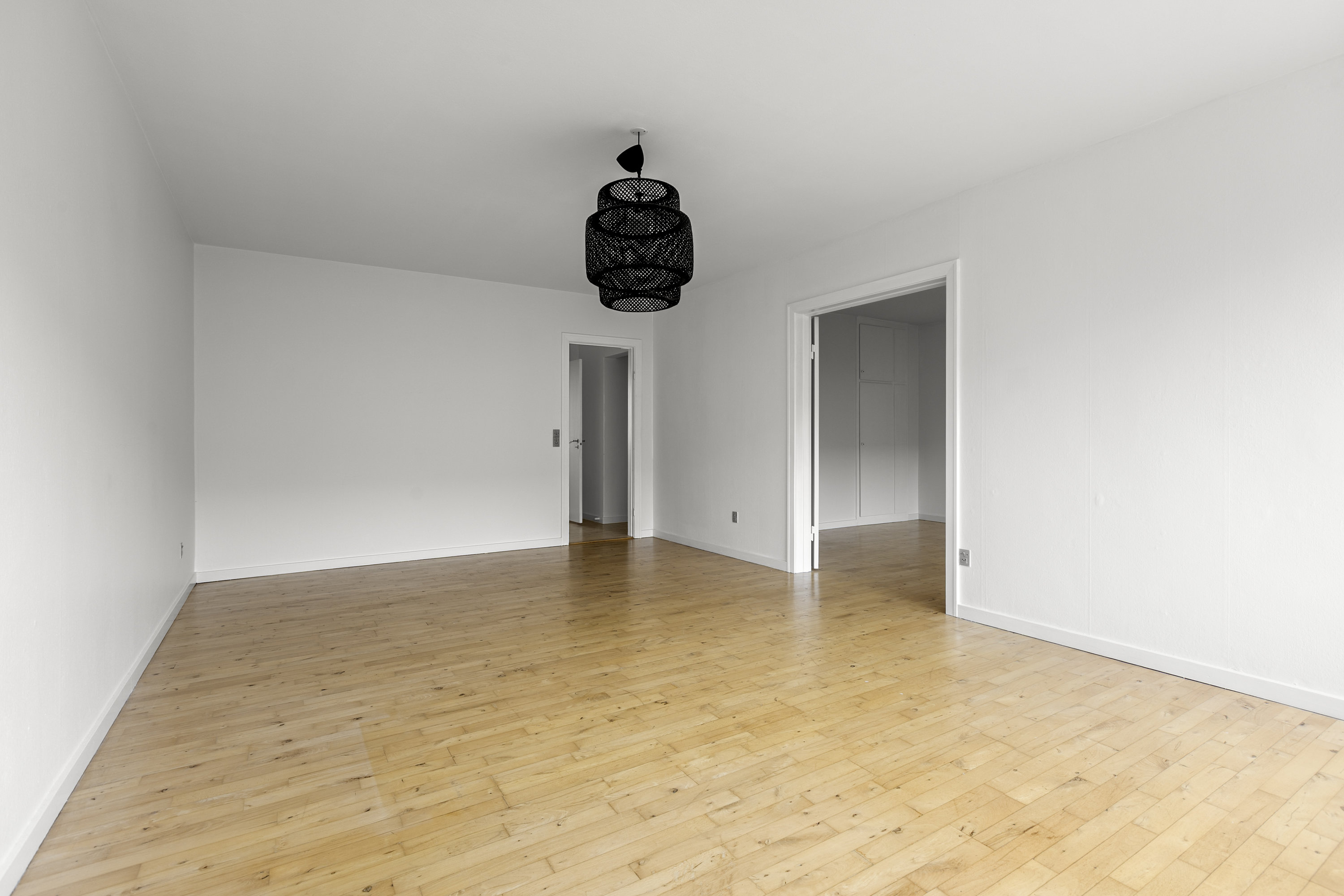 Fremhævet stue billede i fuldskærmstilstand. Billede af Vilhelm Andersensvej 10, st.. th., 4100 Ringsted