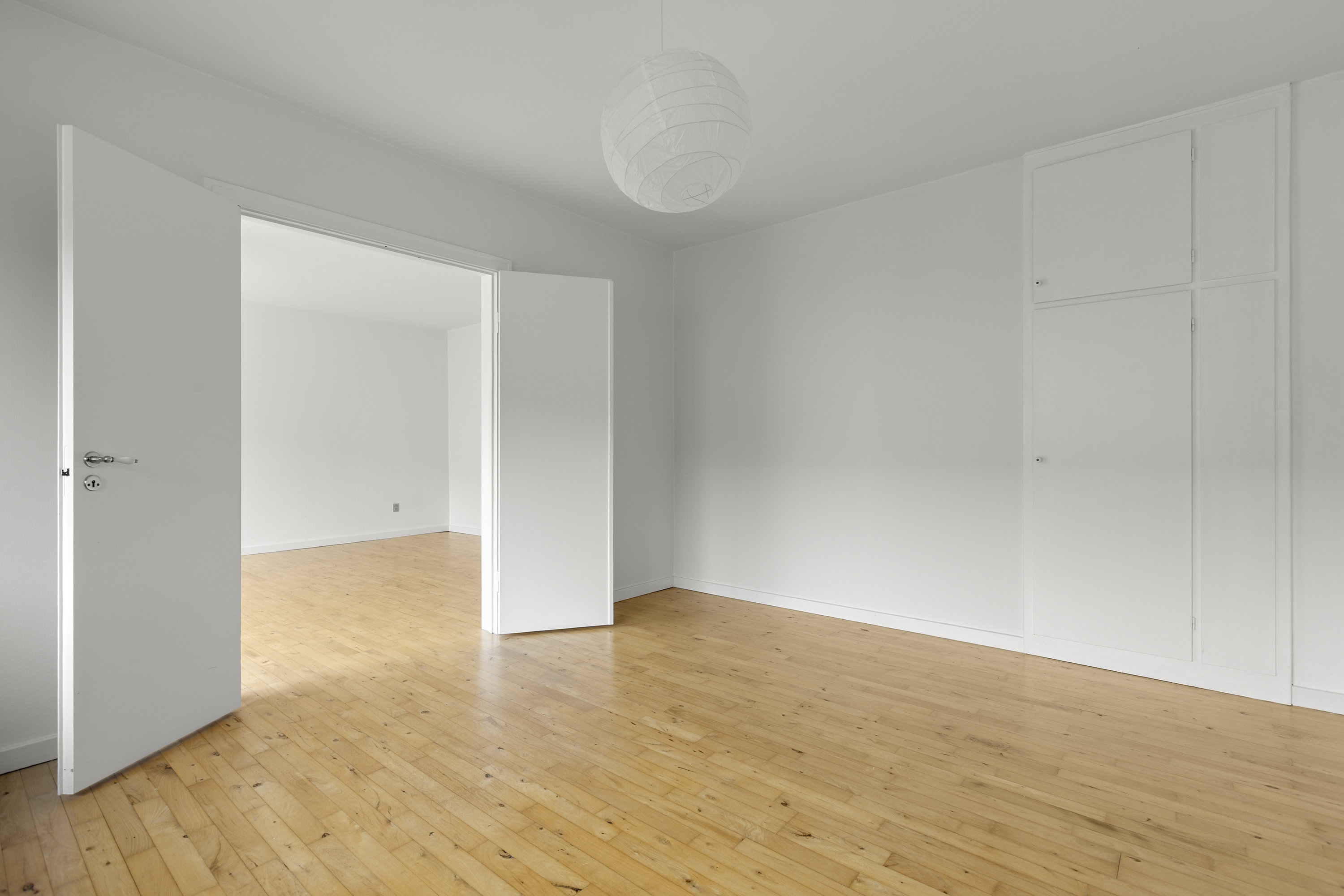 Fremhævet stue billede i fuldskærmstilstand. Billede af Vilhelm Andersensvej 10, st.. th., 4100 Ringsted