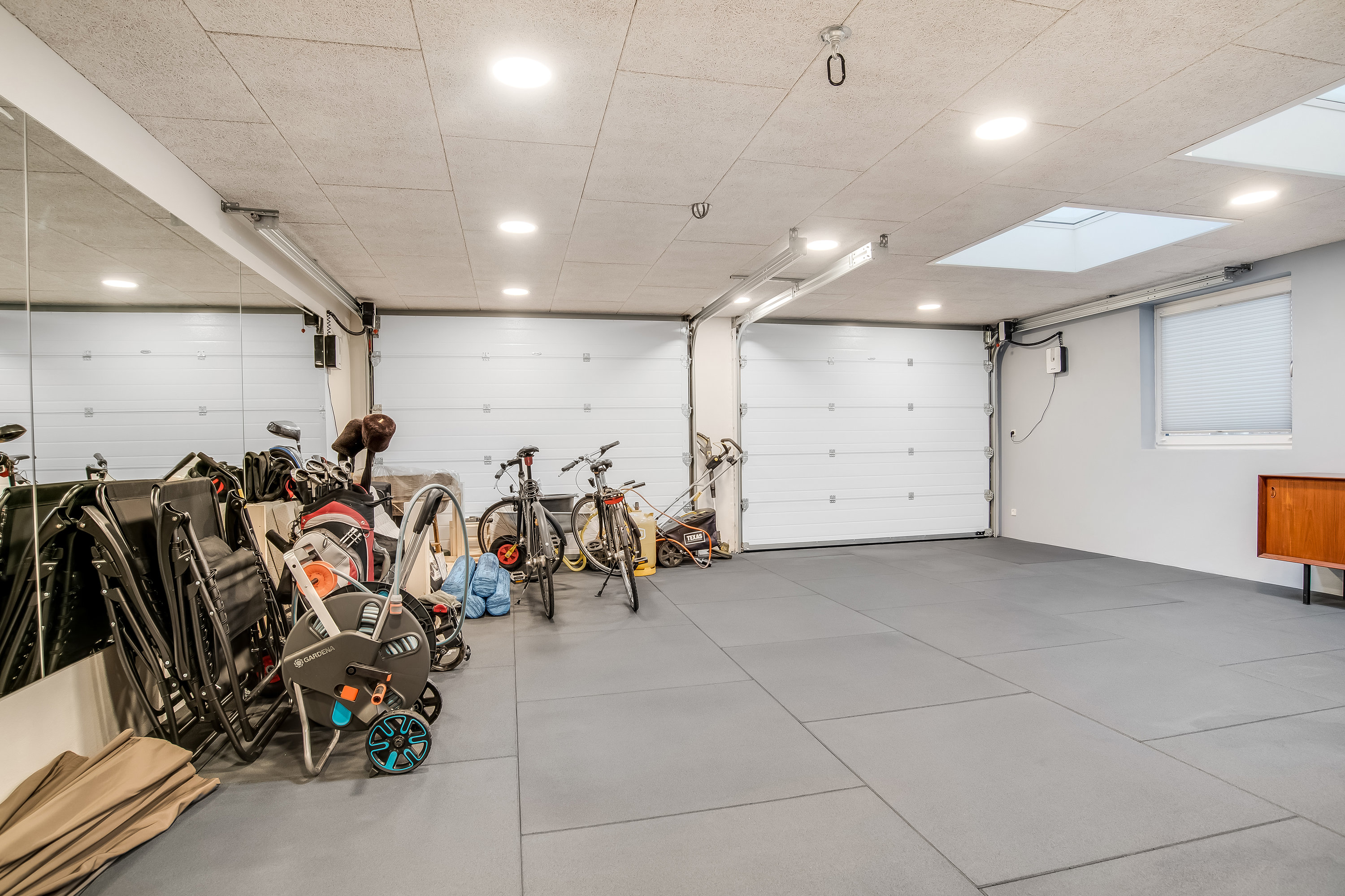 Fremhævet garage billede i fuldskærmstilstand. Billede af Geranievej 4, Mejrup, 7500 Holstebro