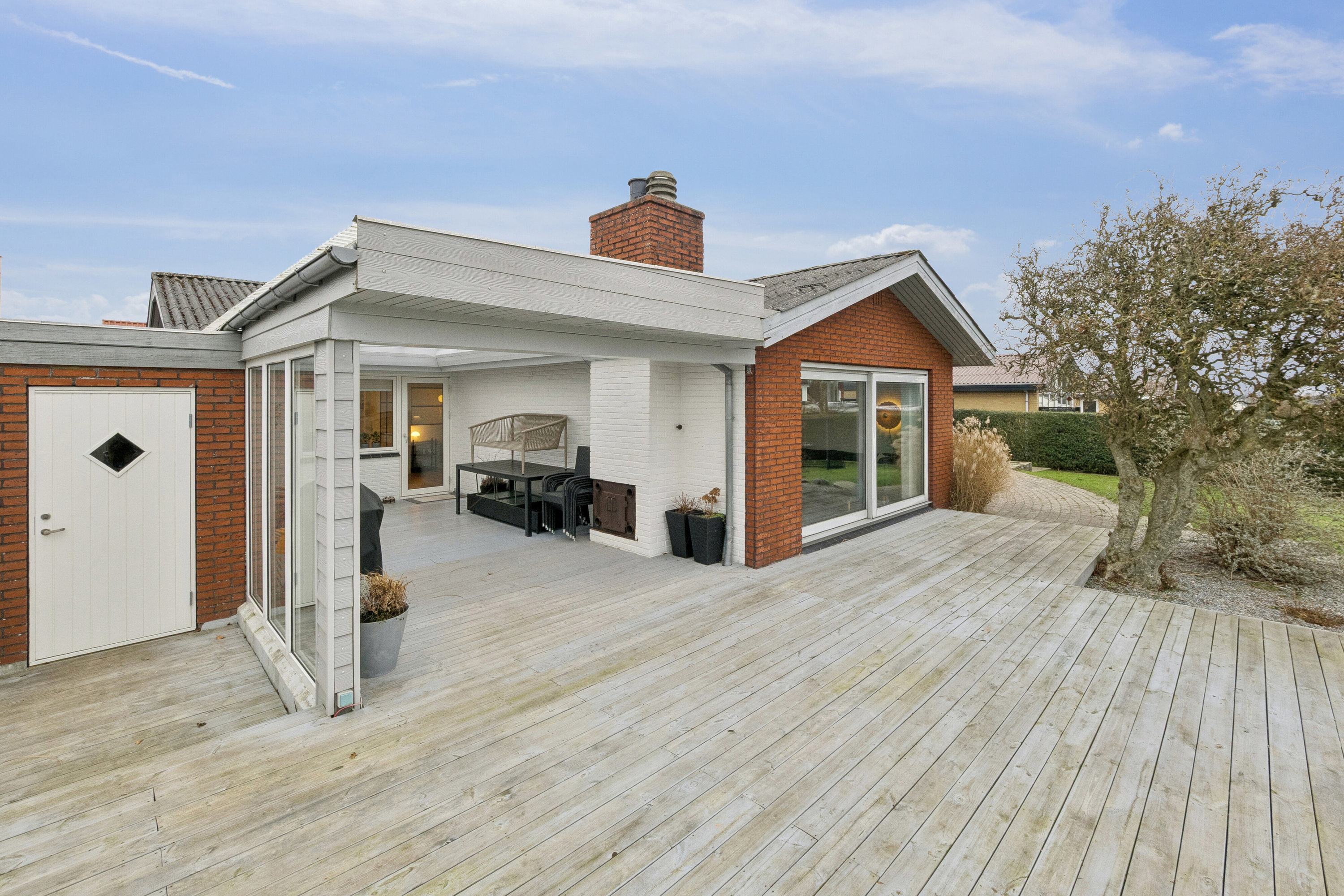 Fremhævet set fra haven billede i fuldskærmstilstand. Billede af Platanvej 58, 7700 Thisted