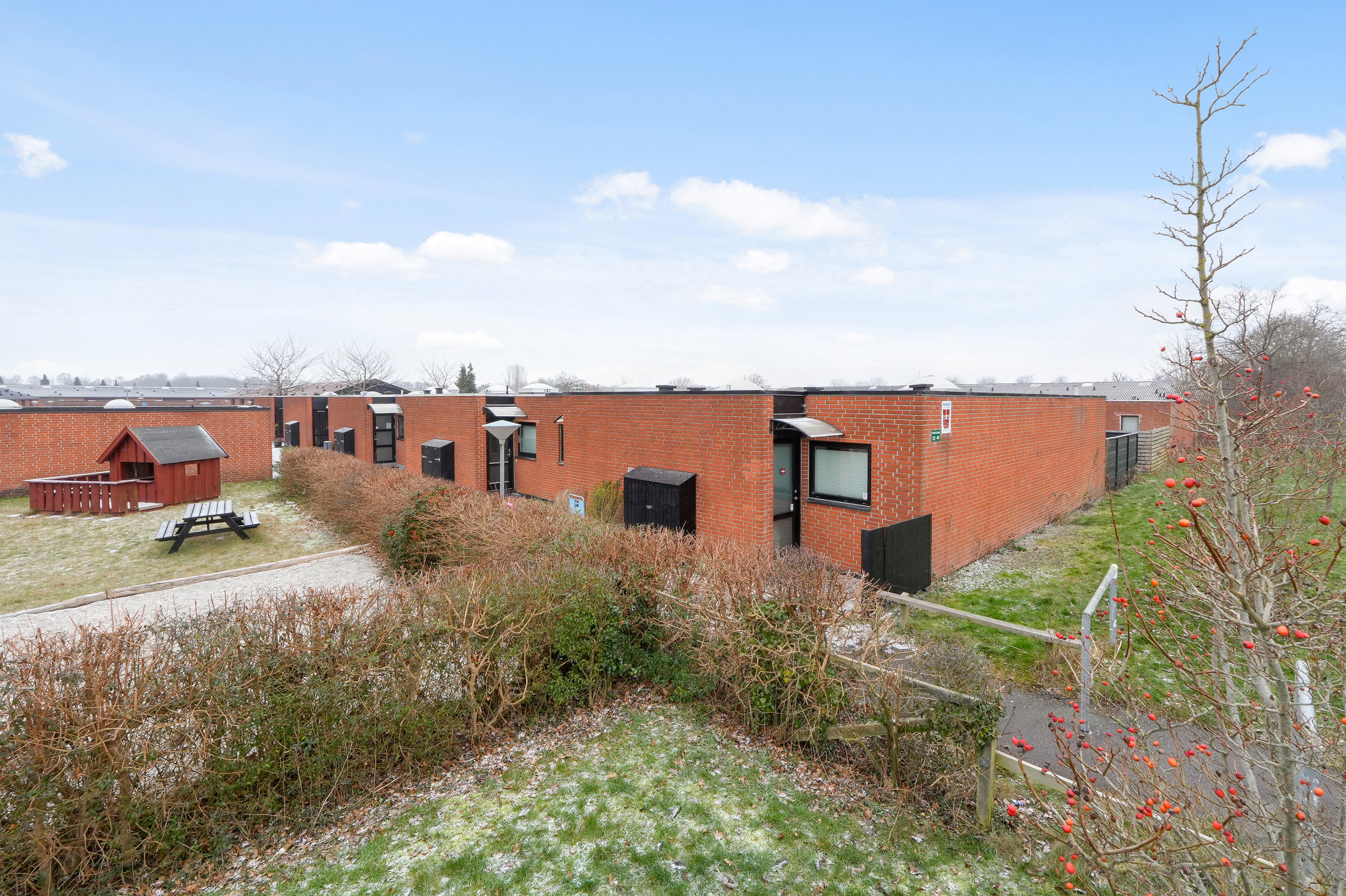 Fremhævet andet billede i fuldskærmstilstand. Billede af Fyrrelunden 32, 2635 Ishøj