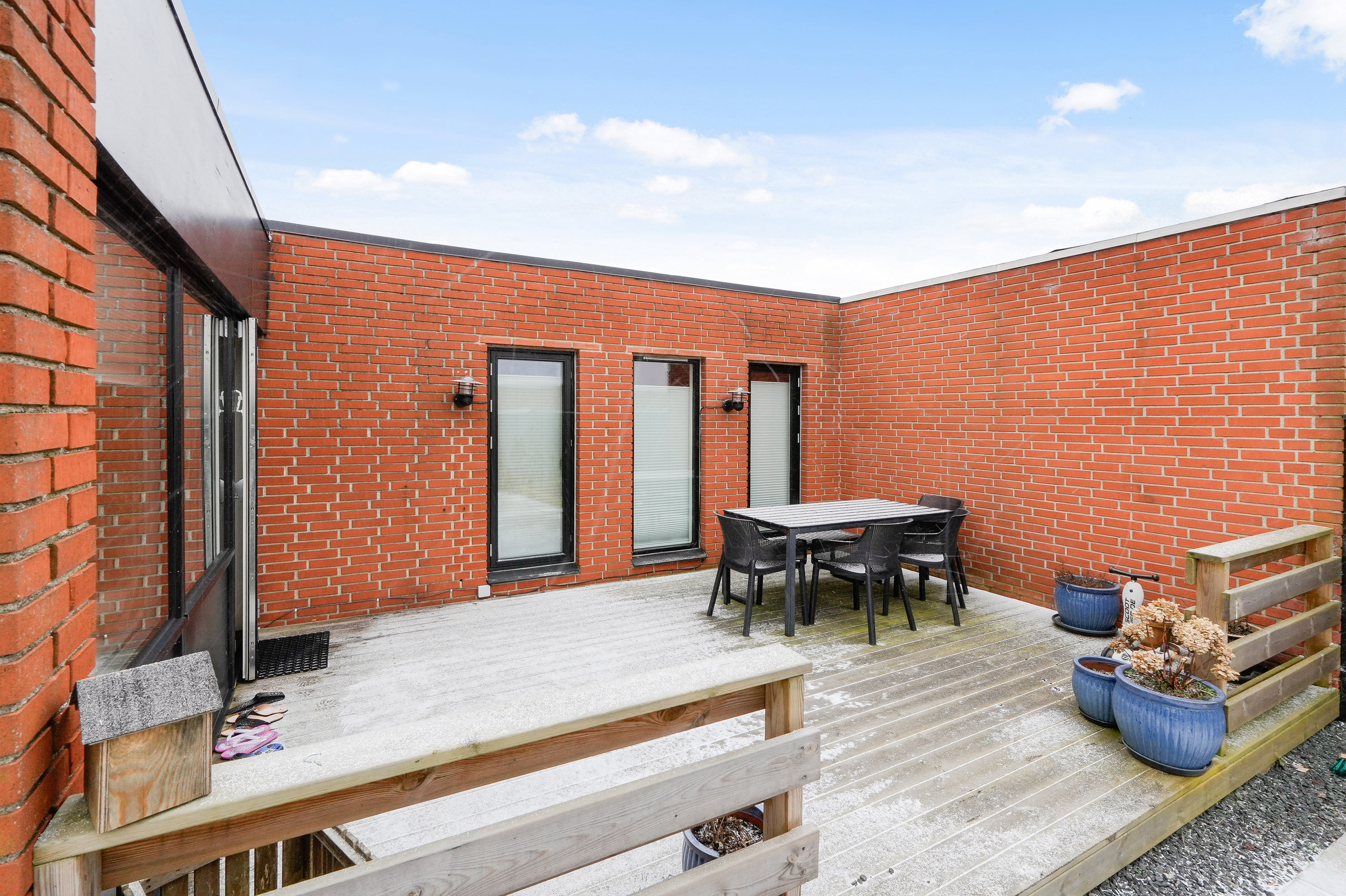 Fremhævet andet billede i fuldskærmstilstand. Billede af Fyrrelunden 32, 2635 Ishøj