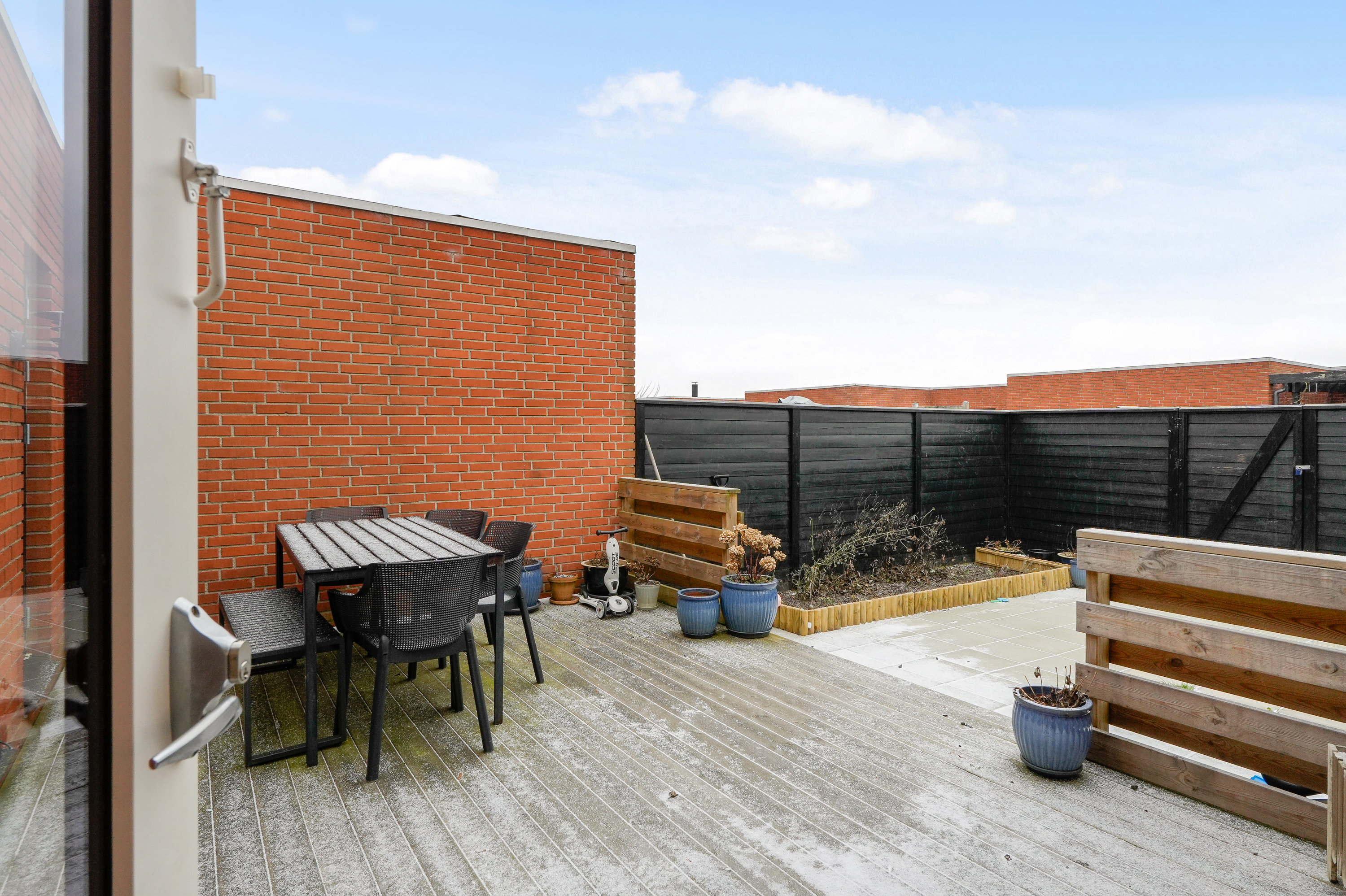 Fremhævet andet billede i fuldskærmstilstand. Billede af Fyrrelunden 32, 2635 Ishøj