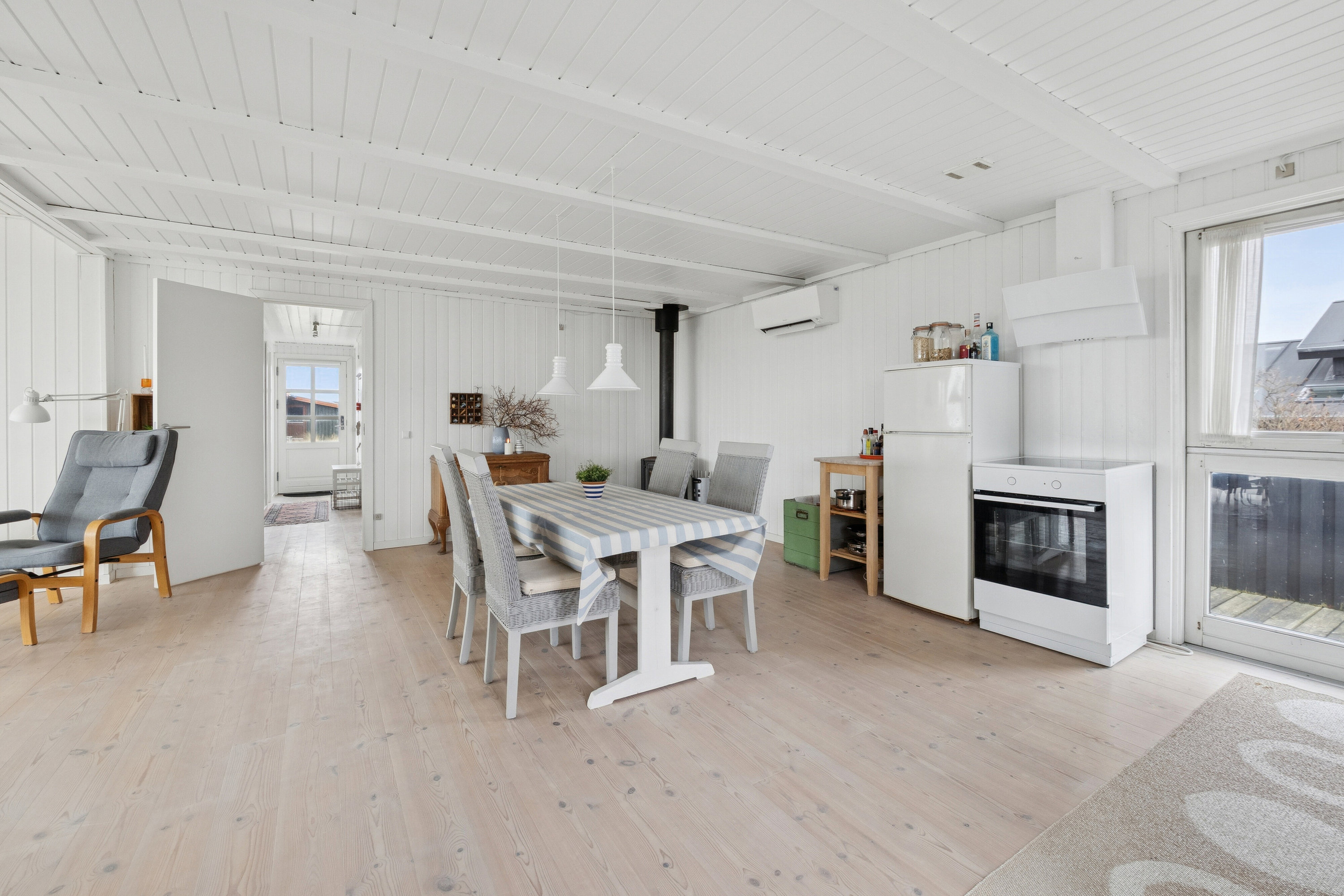 Fremhævet spisestue billede i fuldskærmstilstand. Billede af Kobbelsti 49, Klitmøller, 7700 Thisted