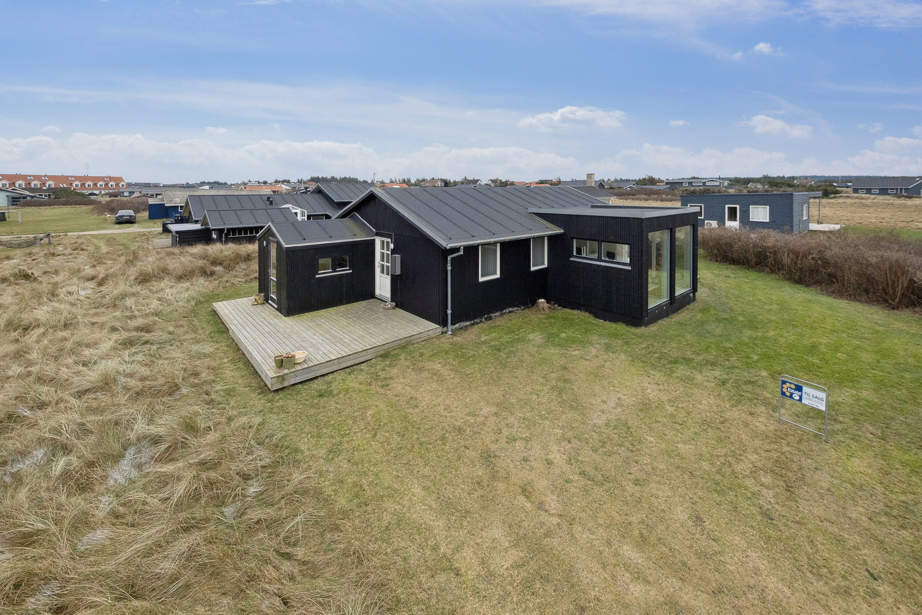 Fremhævet luftfoto billede i fuldskærmstilstand. Billede af Kobbelsti 49, Klitmøller, 7700 Thisted
