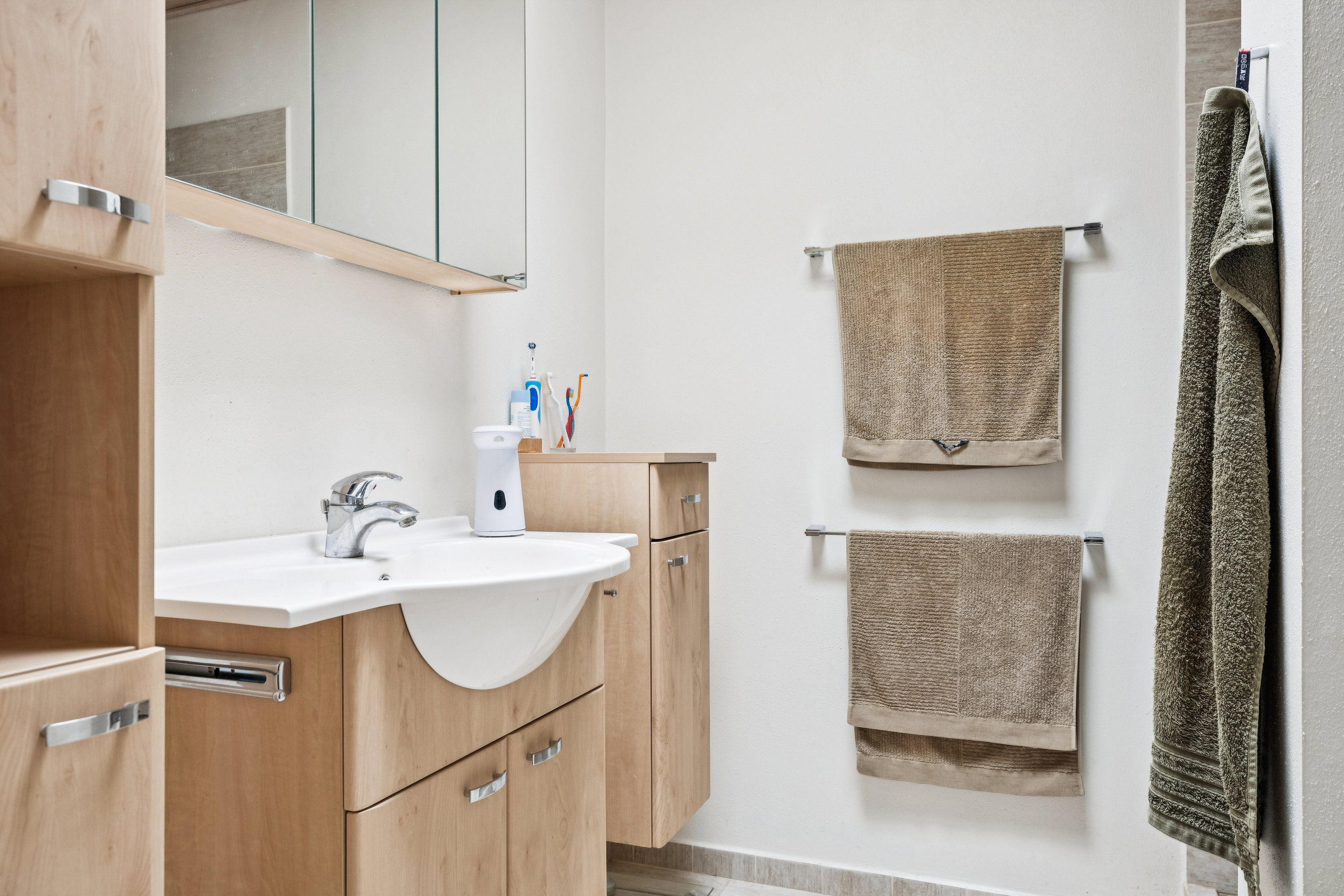 Fremhævet badeværelse billede i fuldskærmstilstand. Billede af Tybrindvænget 9, 5230 Odense M