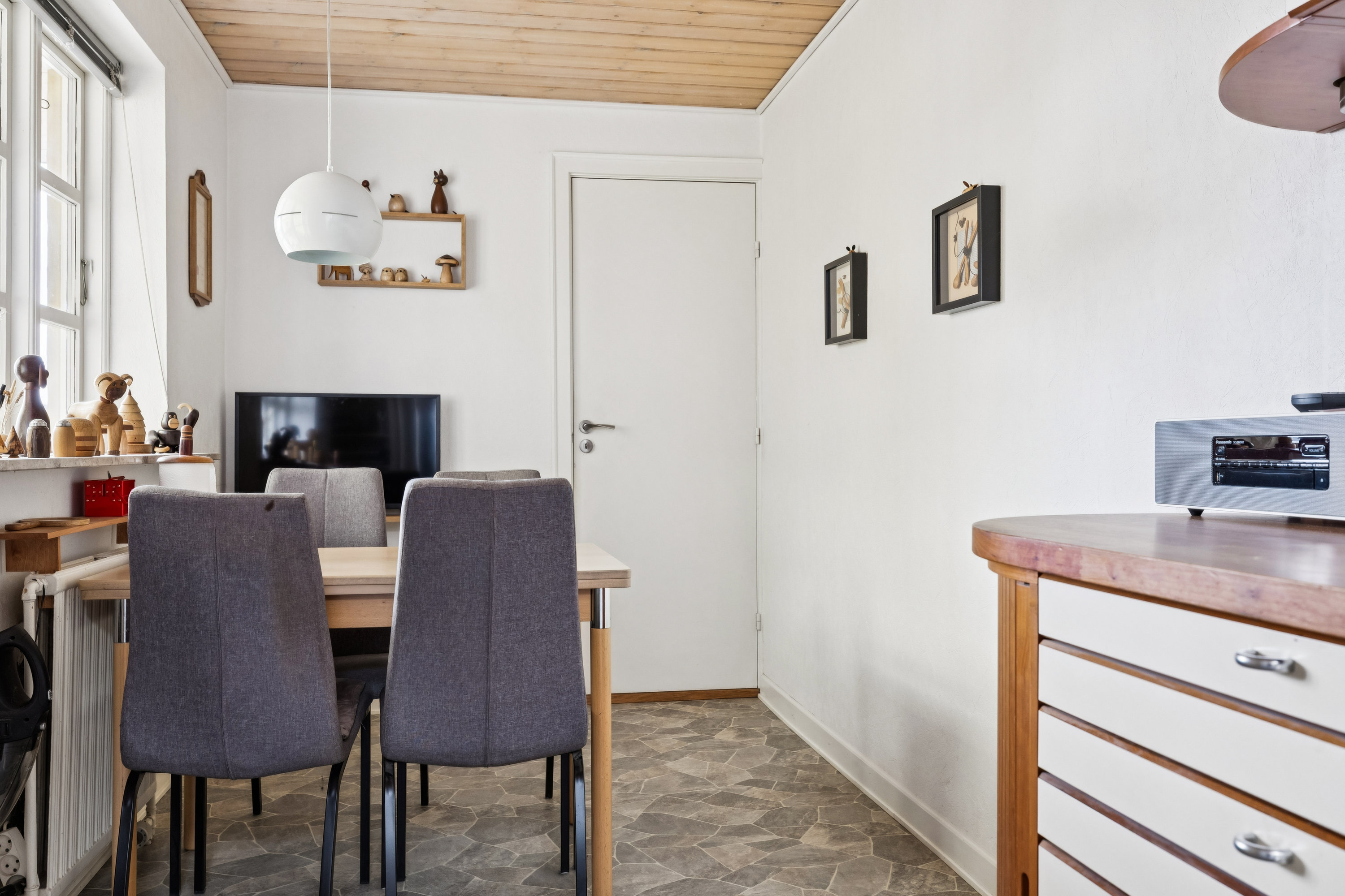 Fremhævet køkken billede i fuldskærmstilstand. Billede af Tybrindvænget 9, 5230 Odense M