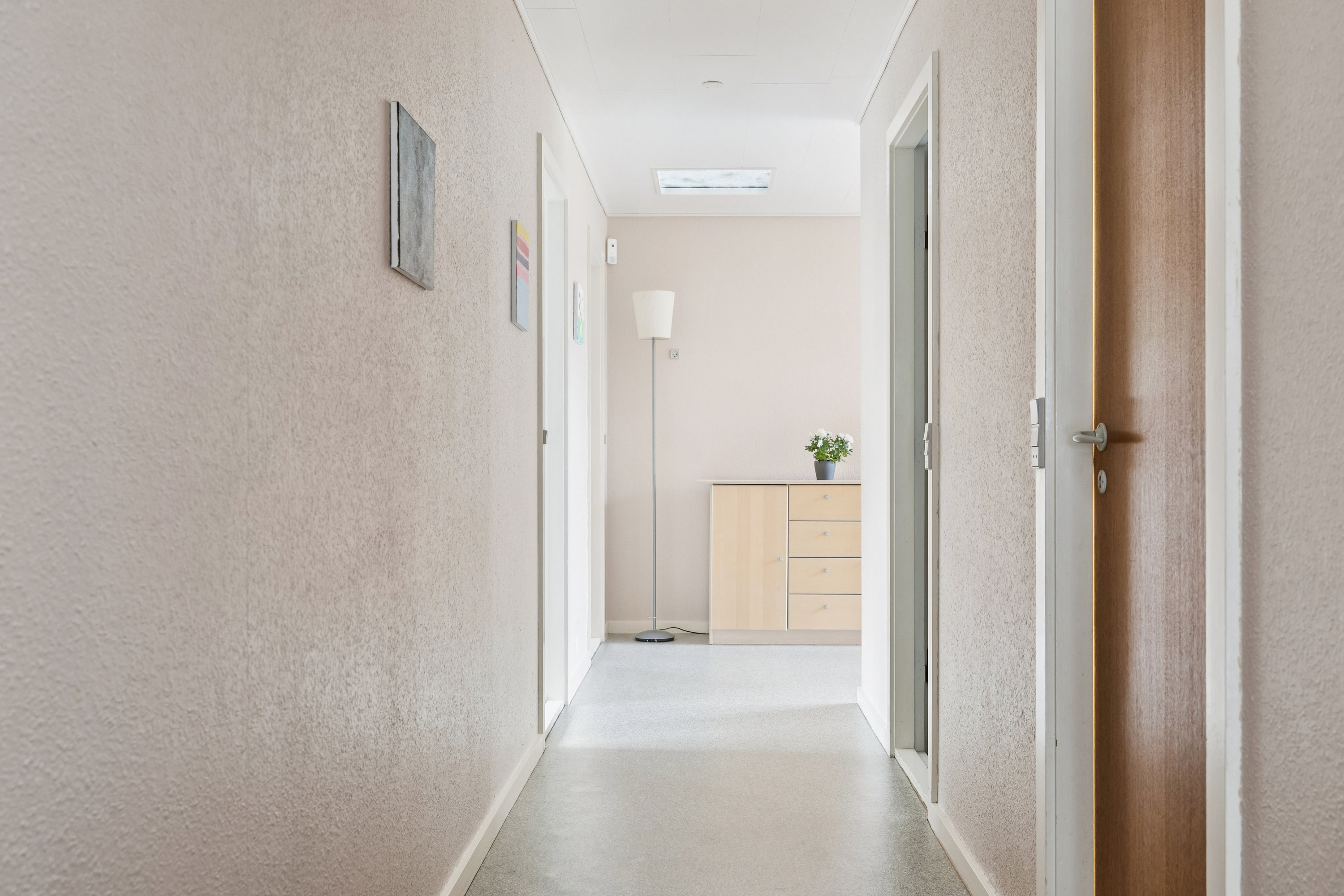 Fremhævet gang billede i fuldskærmstilstand. Billede af Stellavej 33, Paarup, 5210 Odense NV