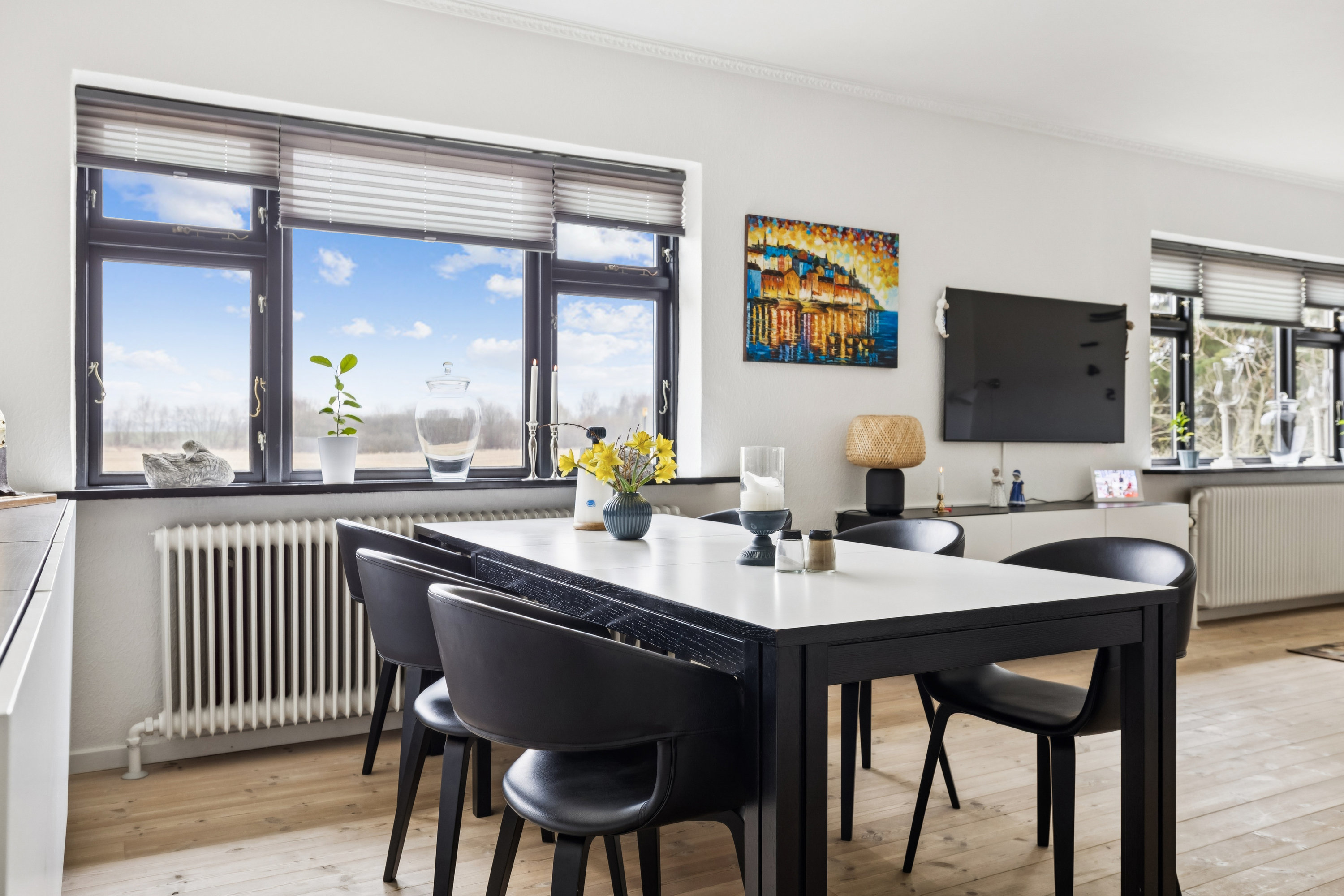 Fremhævet spisestue billede i fuldskærmstilstand. Billede af Rugårdsvej 317, Villestofte, 5210 Odense NV