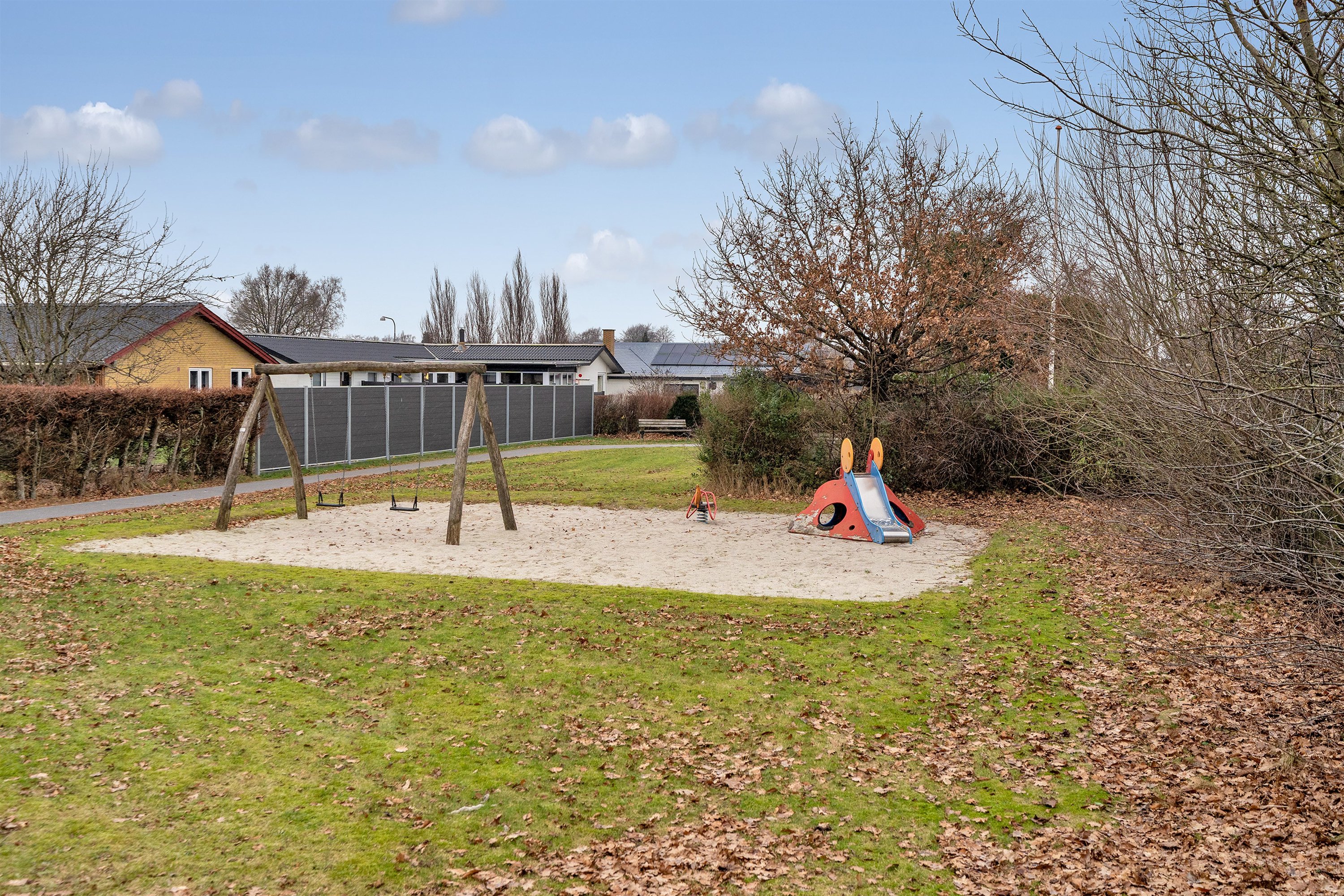 Fremhævet ejendommen billede i fuldskærmstilstand. Billede af Egevænget 406, 7190 Billund