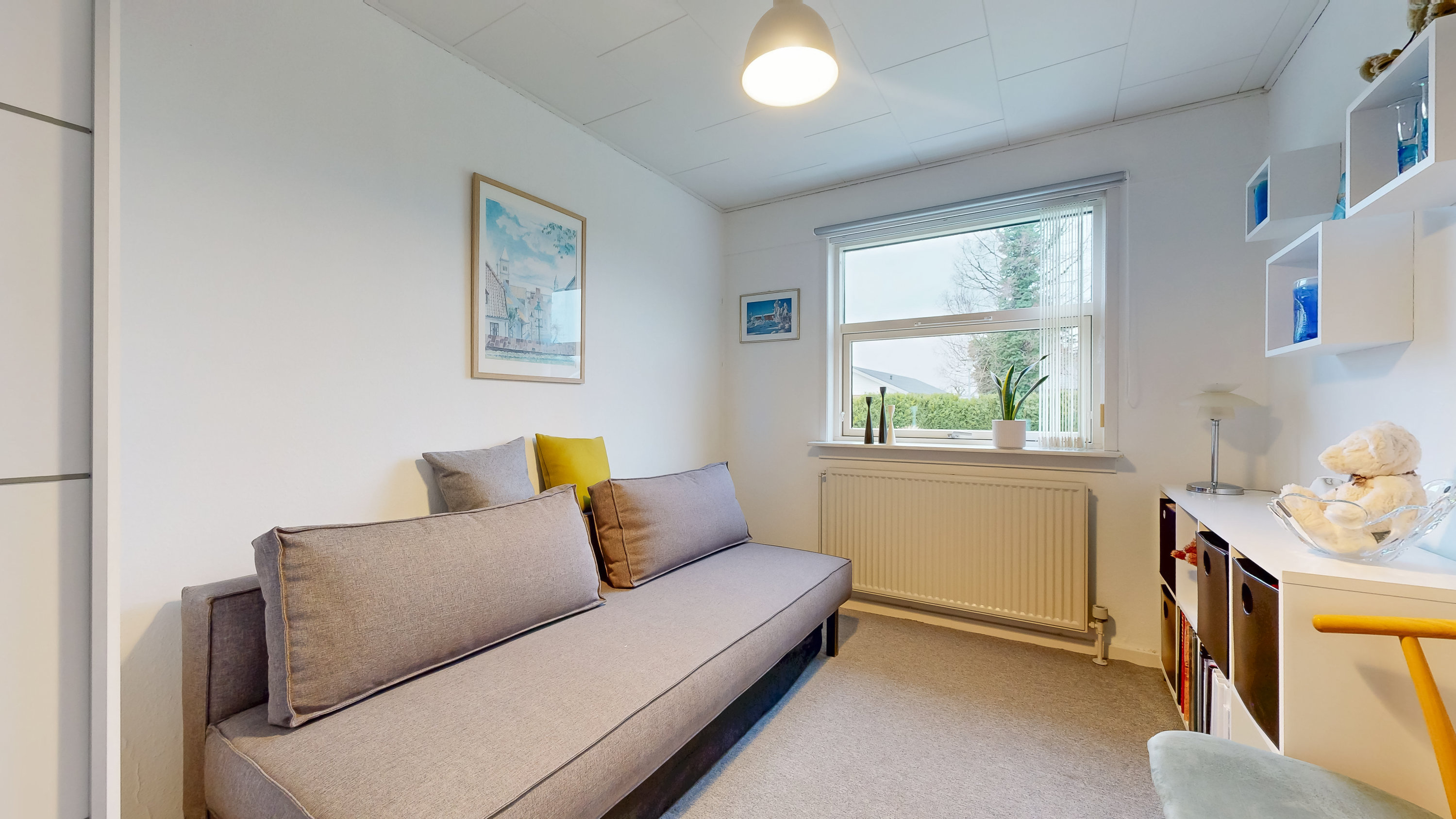 Fremhævet værelse billede i fuldskærmstilstand. Billede af Ladehøjvej 28, 8831 Løgstrup