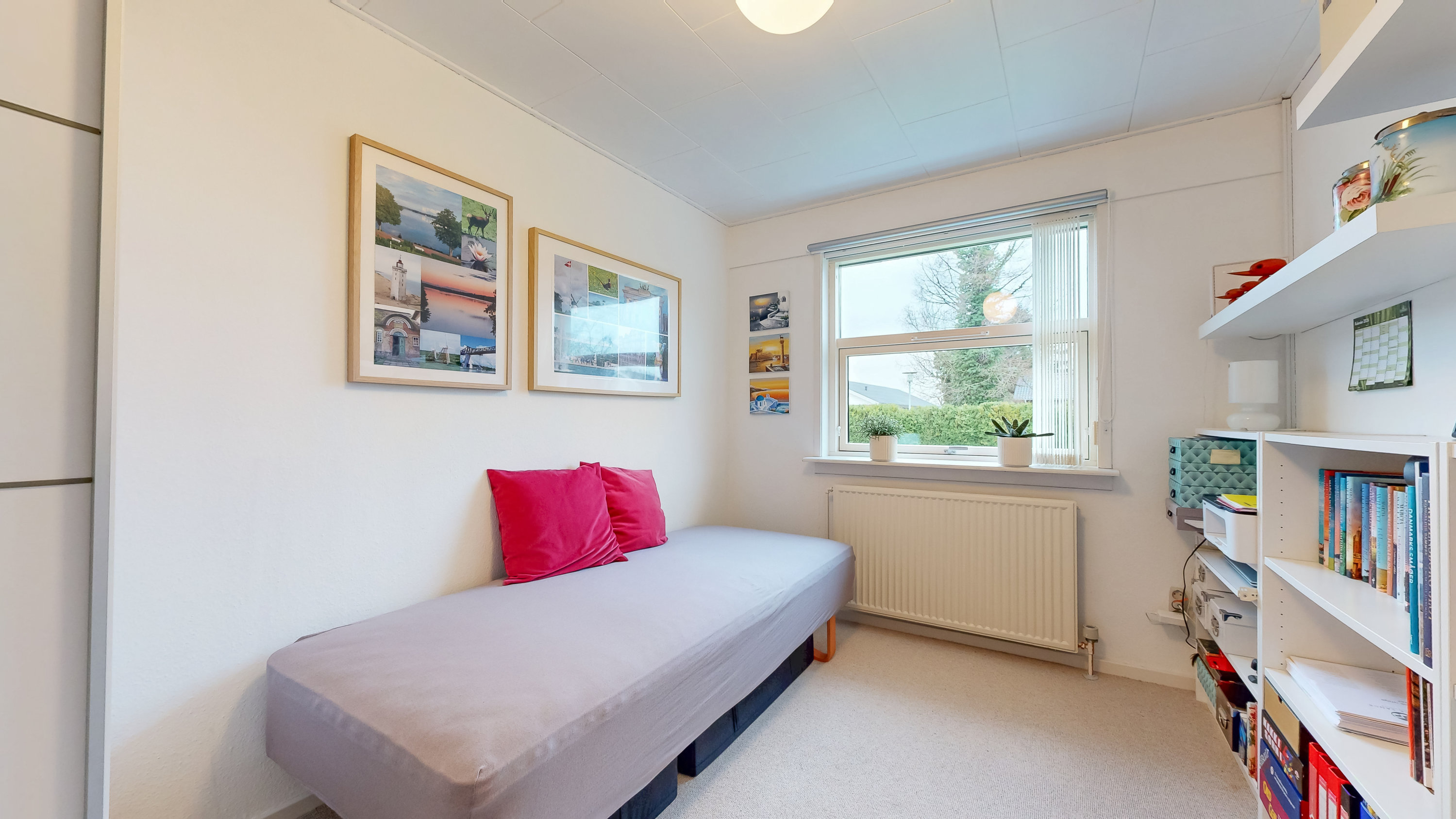 Fremhævet værelse billede i fuldskærmstilstand. Billede af Ladehøjvej 28, 8831 Løgstrup