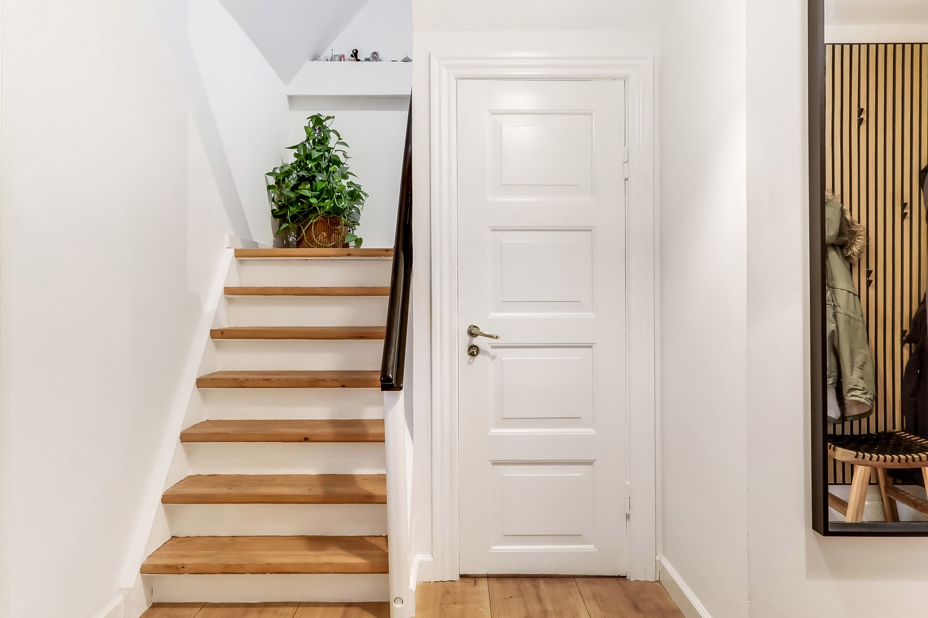 Fremhævet entré billede i fuldskærmstilstand. Billede af Tvedvej 128, Tved, 5700 Svendborg